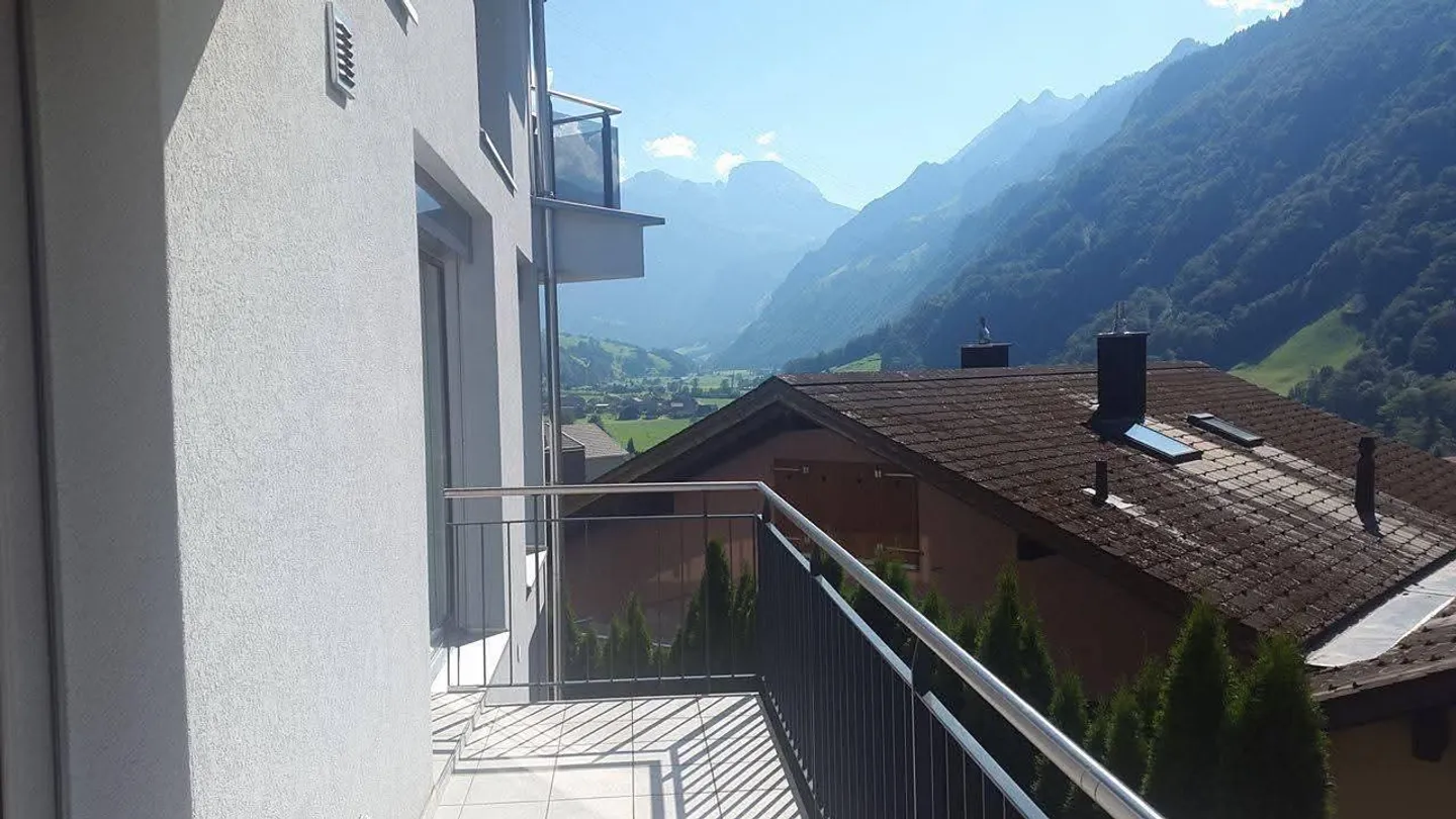 Spacious 3-room apartment in a quiet location - Photo 7 of 9