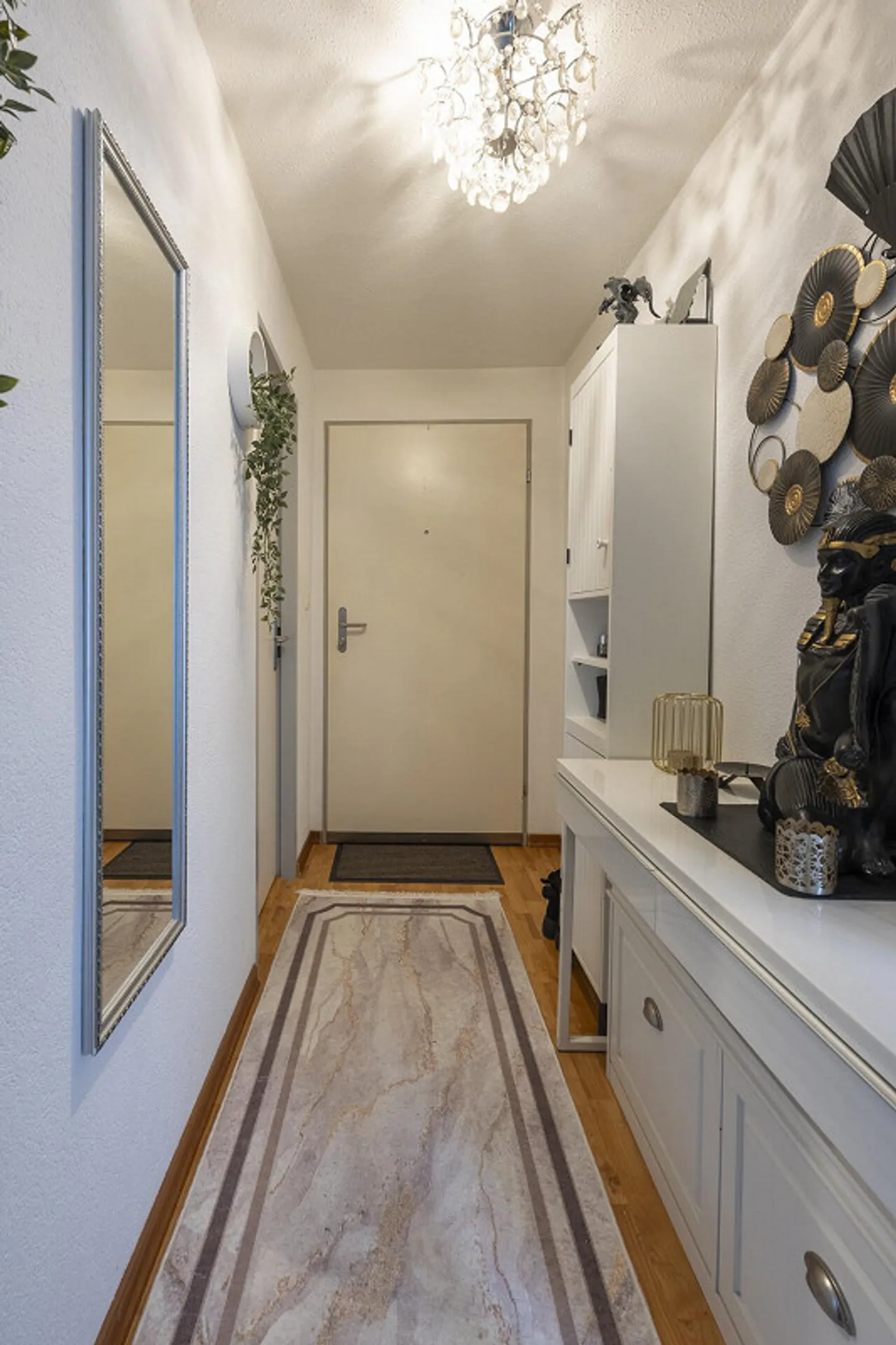 Compact, cozy, ready to move in 2.5 rooms with balcony in Egnach - Photo 2 of 10