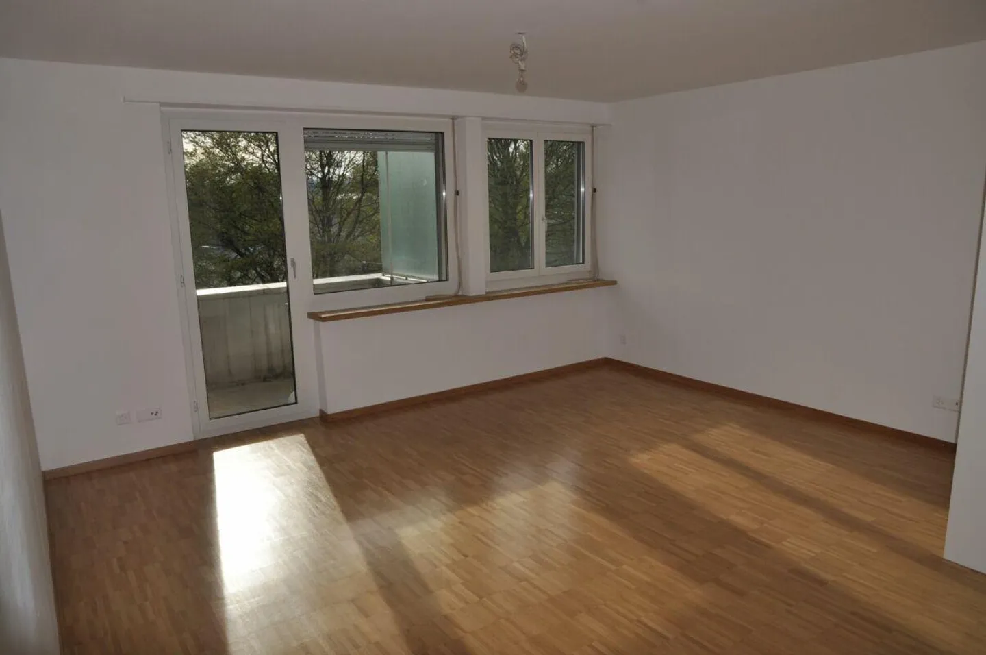 Lichtdurchflutete 5 Zimmer Wohnung in Familienquartier - Photo 6 sur 14