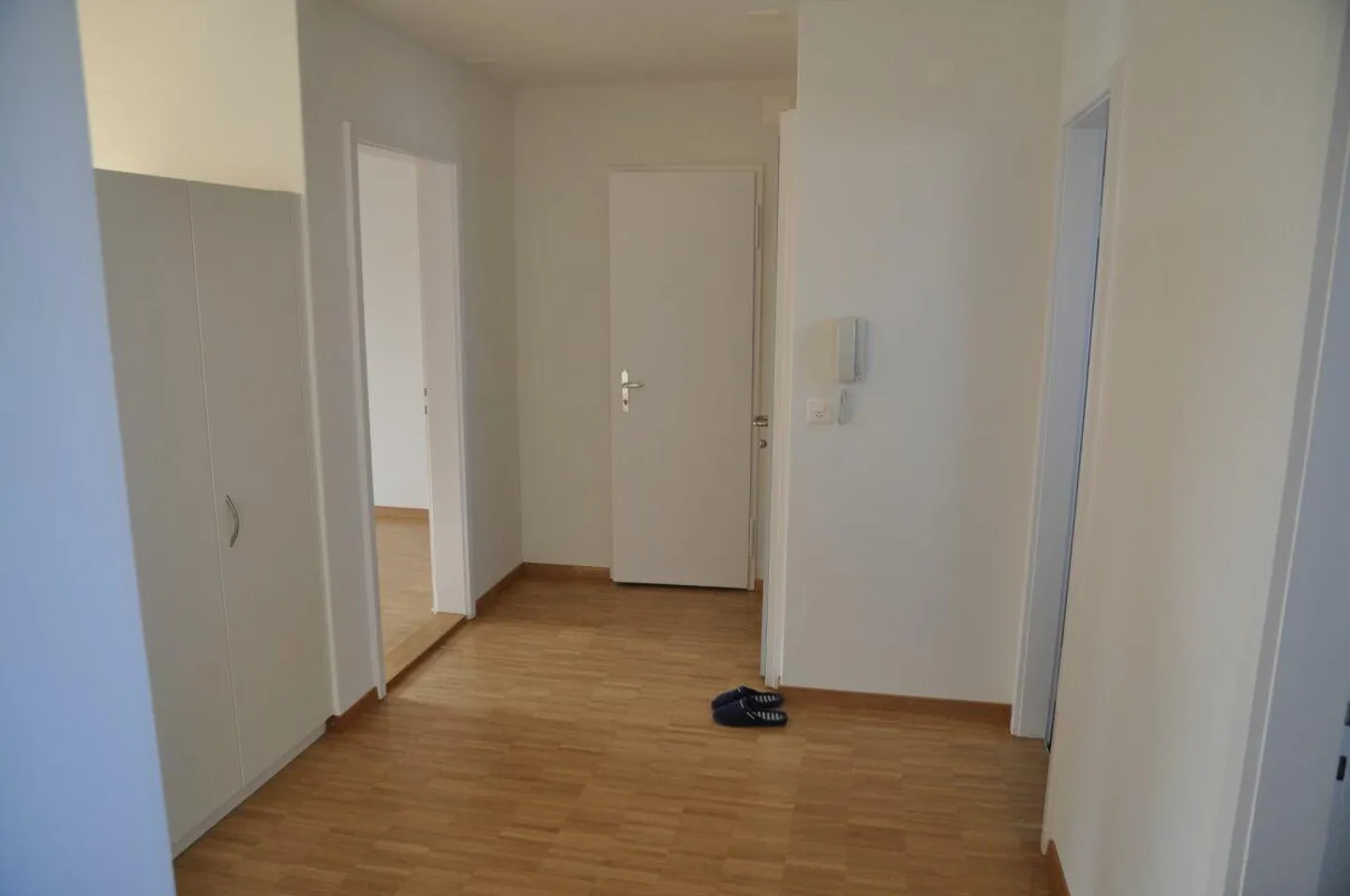 Lichtdurchflutete 5 Zimmer Wohnung in Familienquartier - Photo 7 sur 14