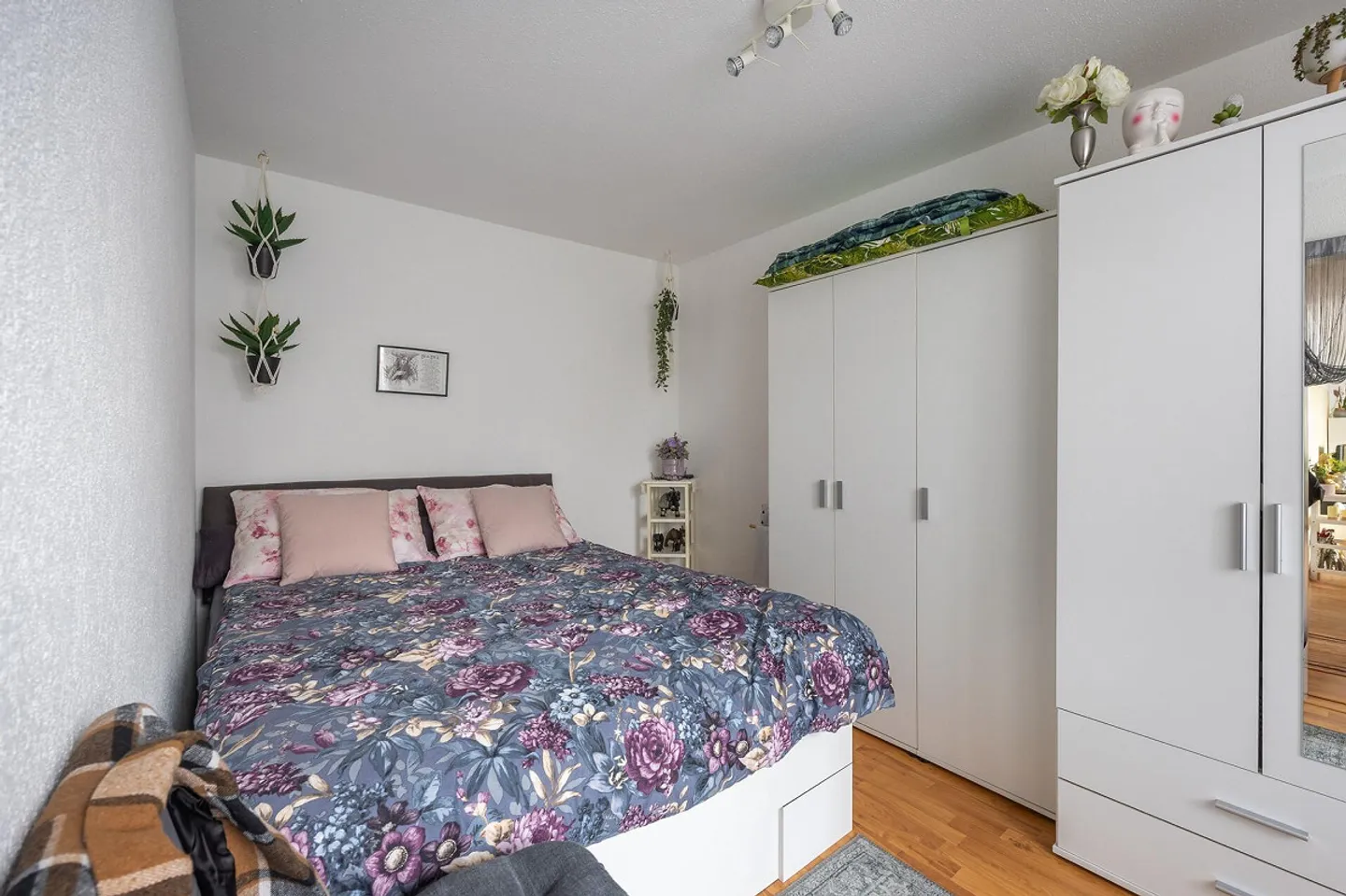 Compact, cozy, ready to move in 2.5 rooms with balcony in Egnach - Photo 6 of 10