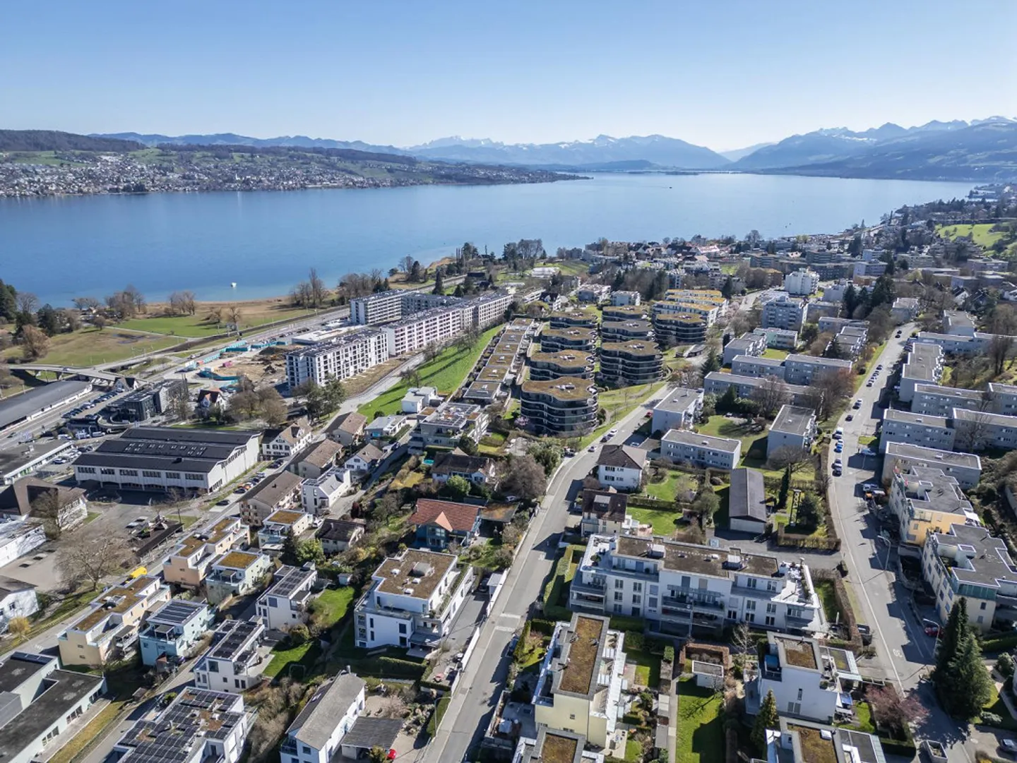 Votre nouveau projet avec vue sur le lac - Photo 3 sur 3