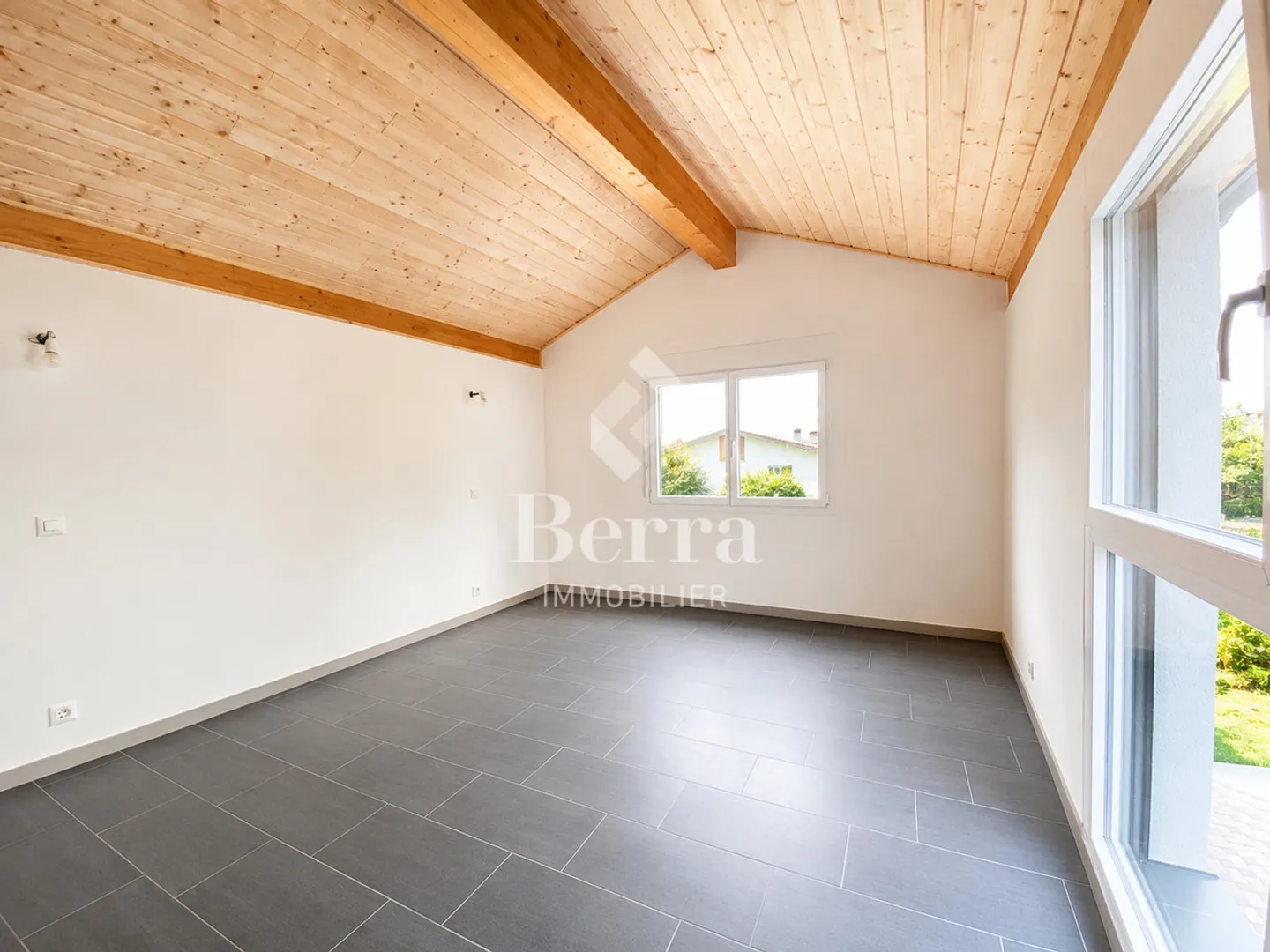 Maison rénovée à Ardon - Photo 7 sur 16