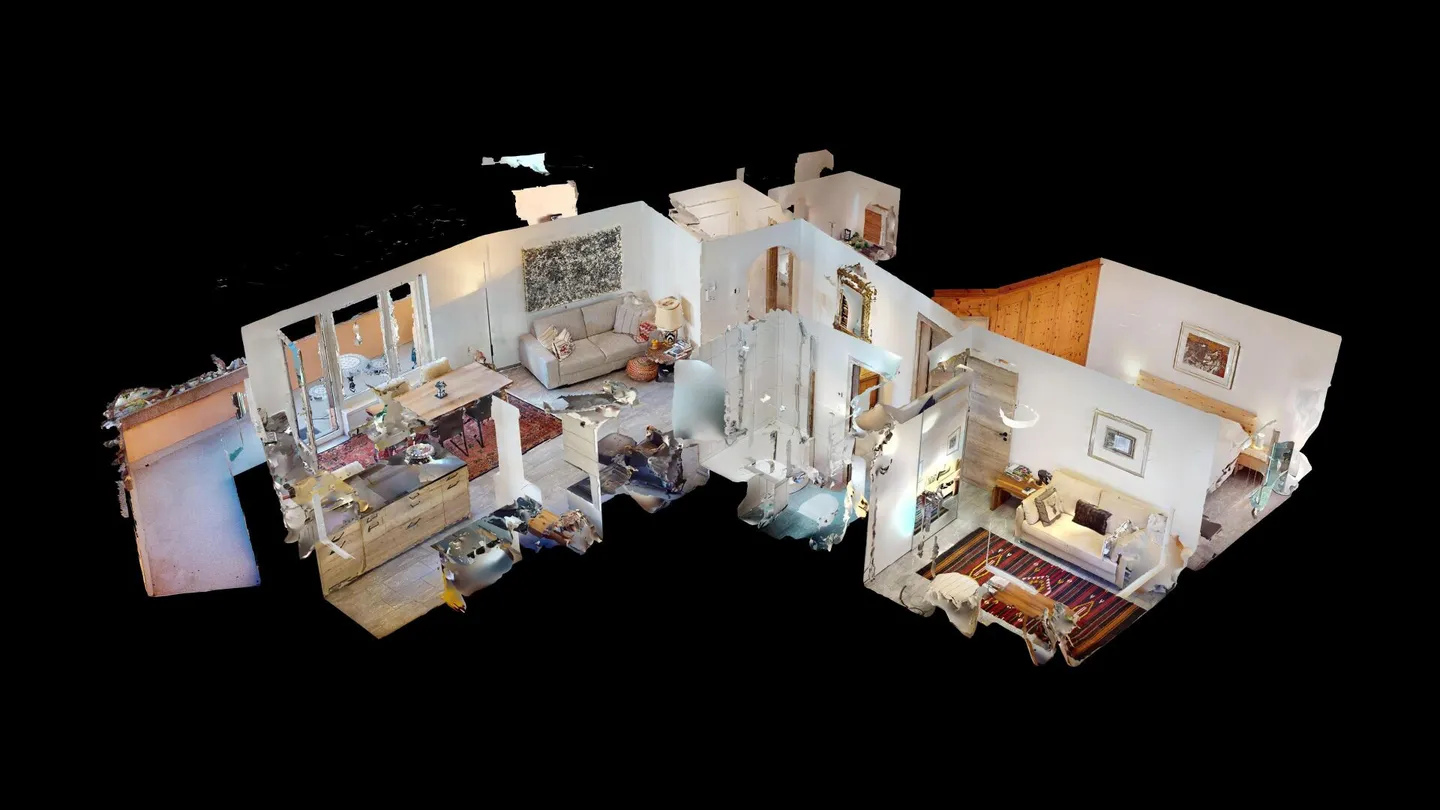 Charming Apartment with Mountain View - Photo 26 of 27