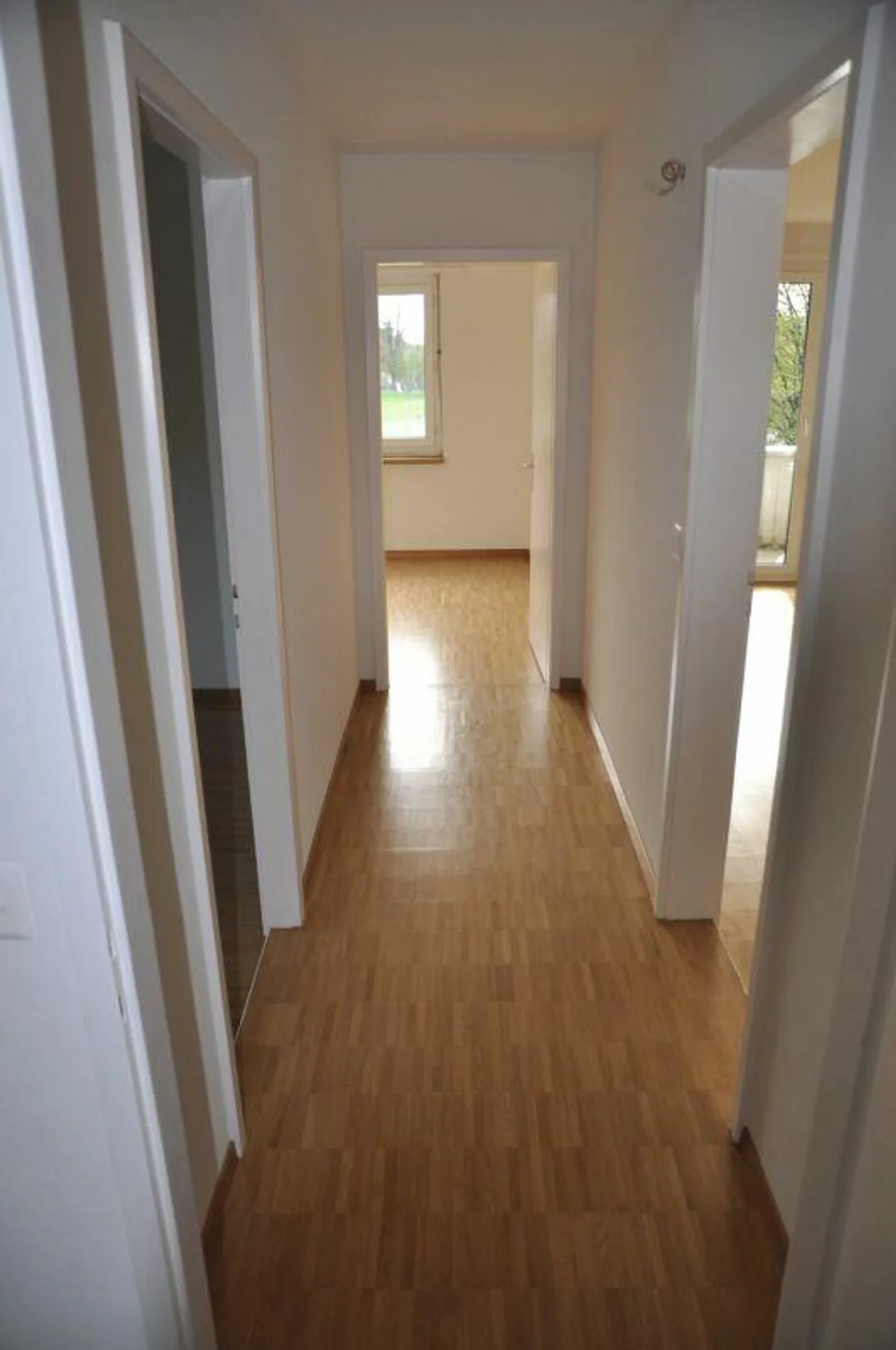 Lichtdurchflutete 5 Zimmer Wohnung in Familienquartier - Photo 14 sur 14