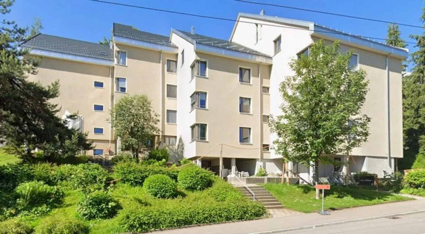 Charming 2.5 Room Apartment in St. Gallen - Photo 1 of 10