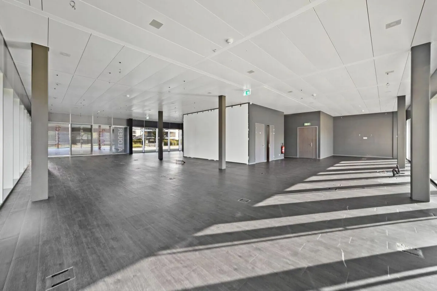 Espace Commercial Moderne - Photo 4 sur 17