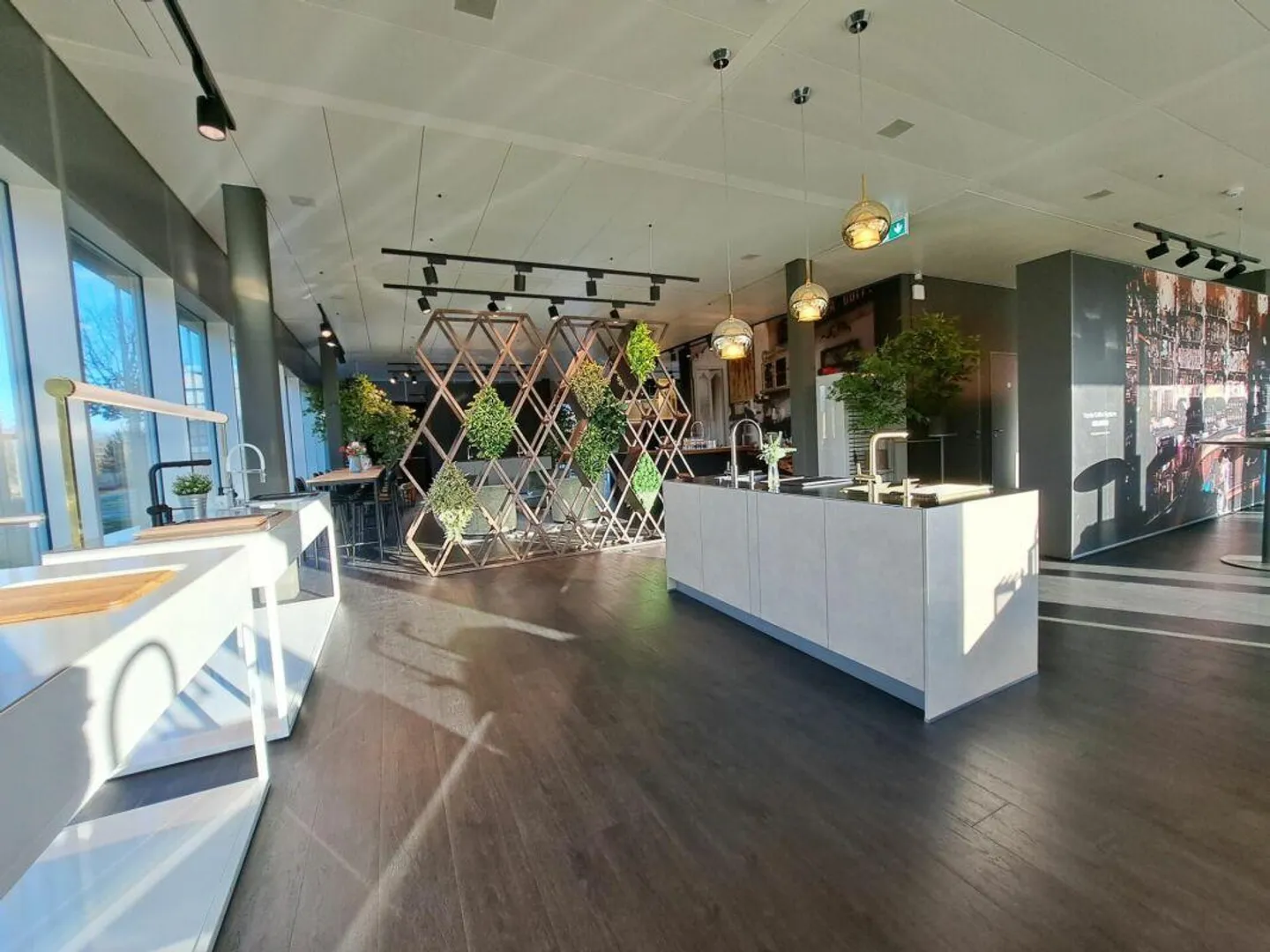 Espace Commercial Moderne - Photo 13 sur 17