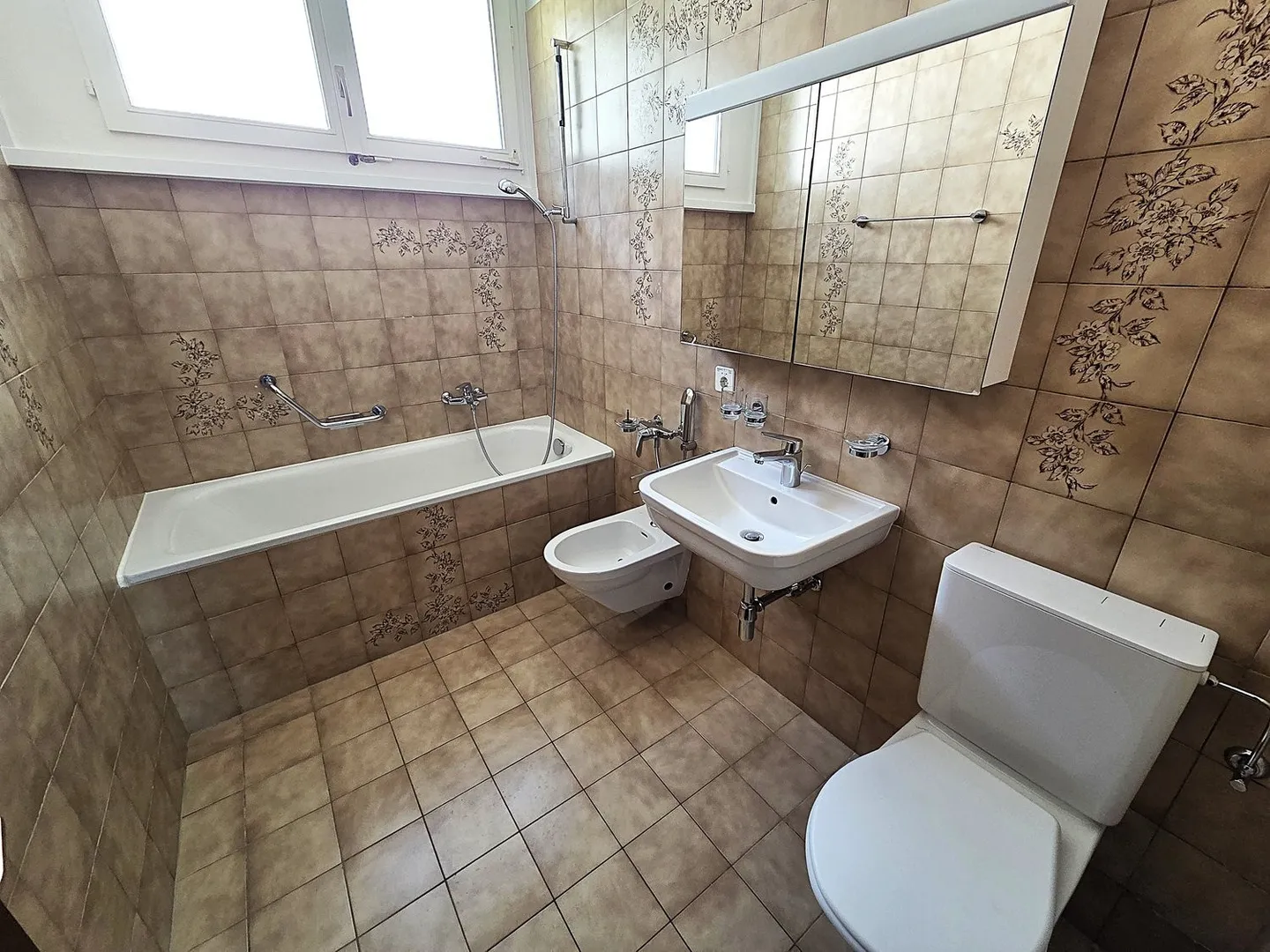 Ampio appartamento di 2,5 locali a Carasso - Foto 4 di 9