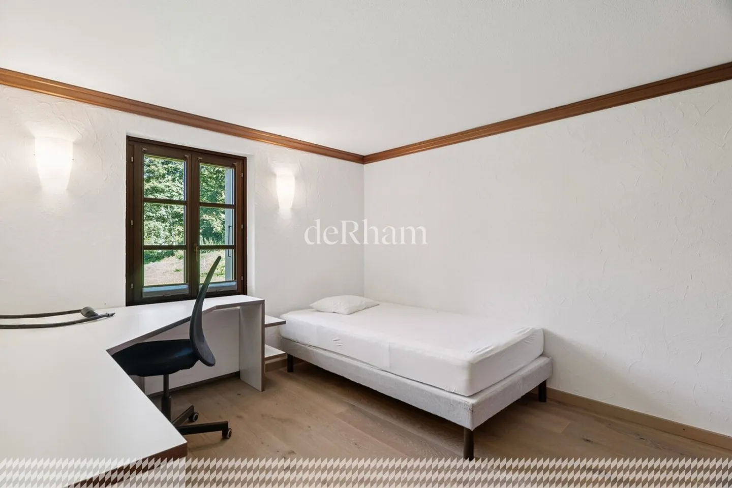 Einzigartige renovierte Immobilie von 311m² im Herzen der Natur - Foto 8 von 13