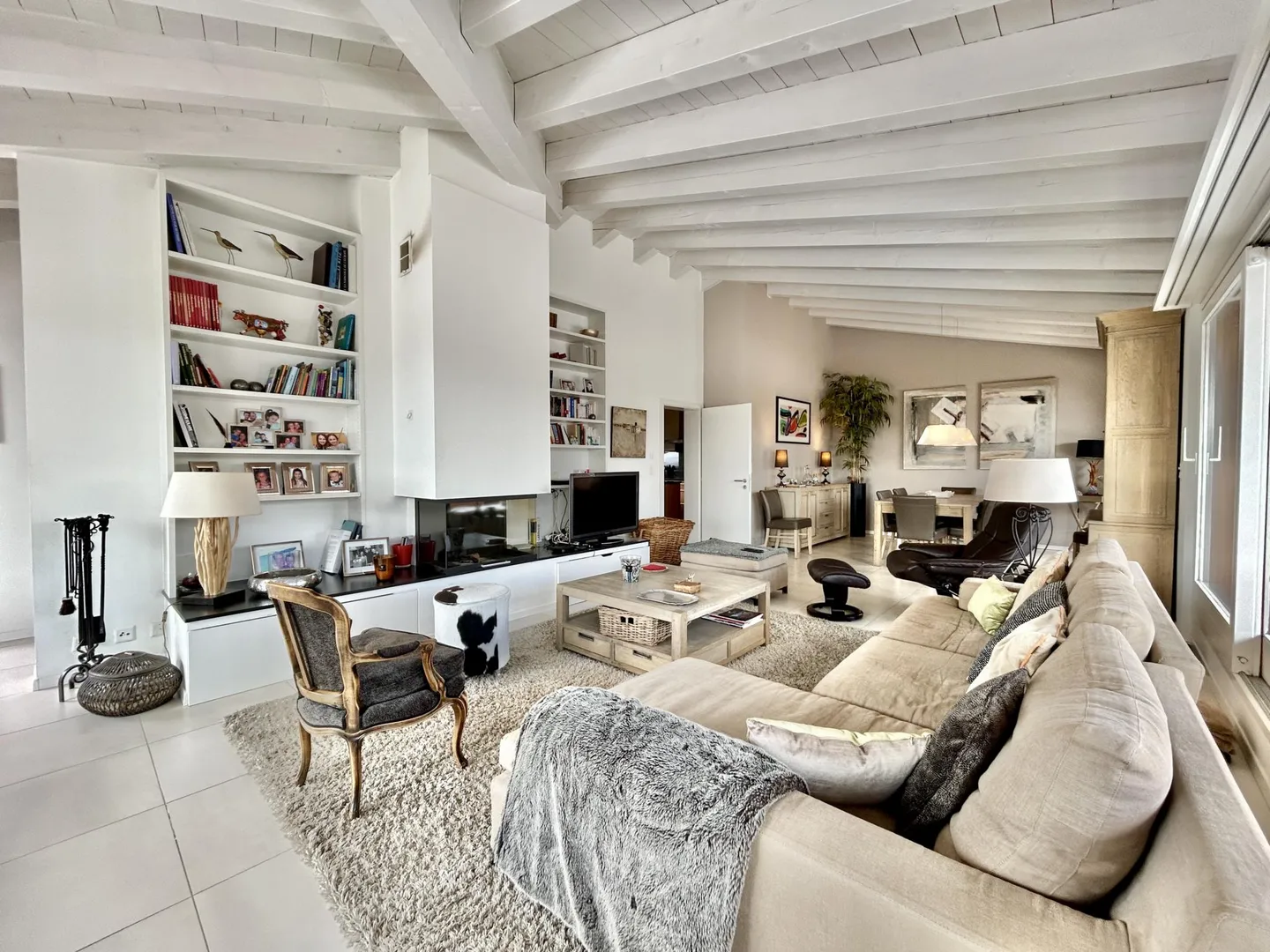 Raro: Elegante Attico-Duplex di alto livello nel cuore di Crans-Montana - Foto 8 di 33