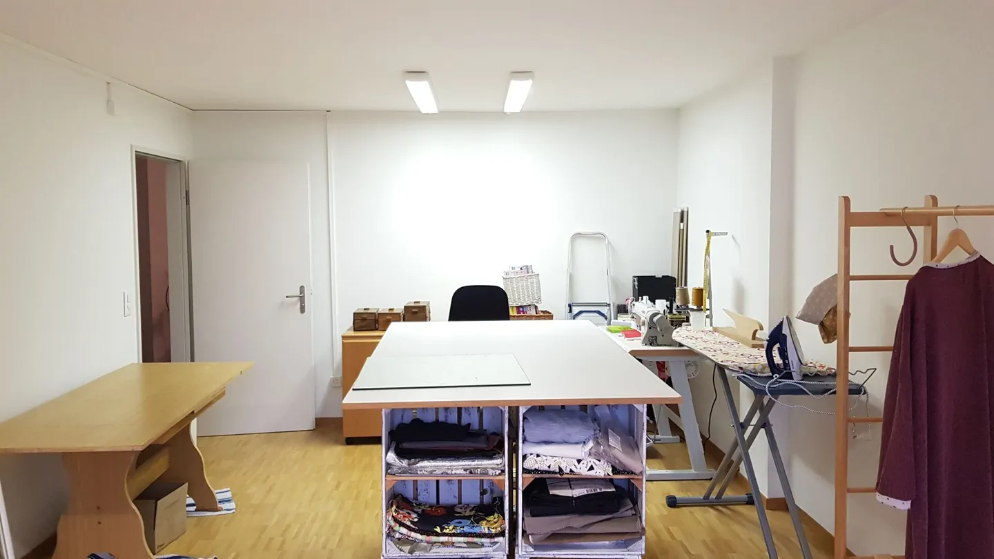 Effizient Arbeiten - Perfektes Büro für Ihr Business - Foto 3 di 4