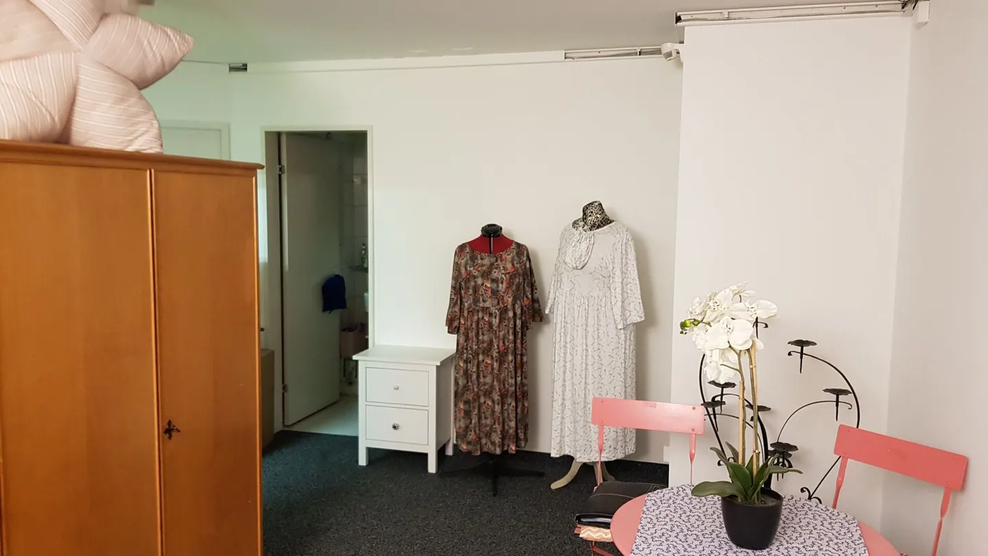 Effizient Arbeiten - Perfektes Büro für Ihr Business - Foto 4 di 4