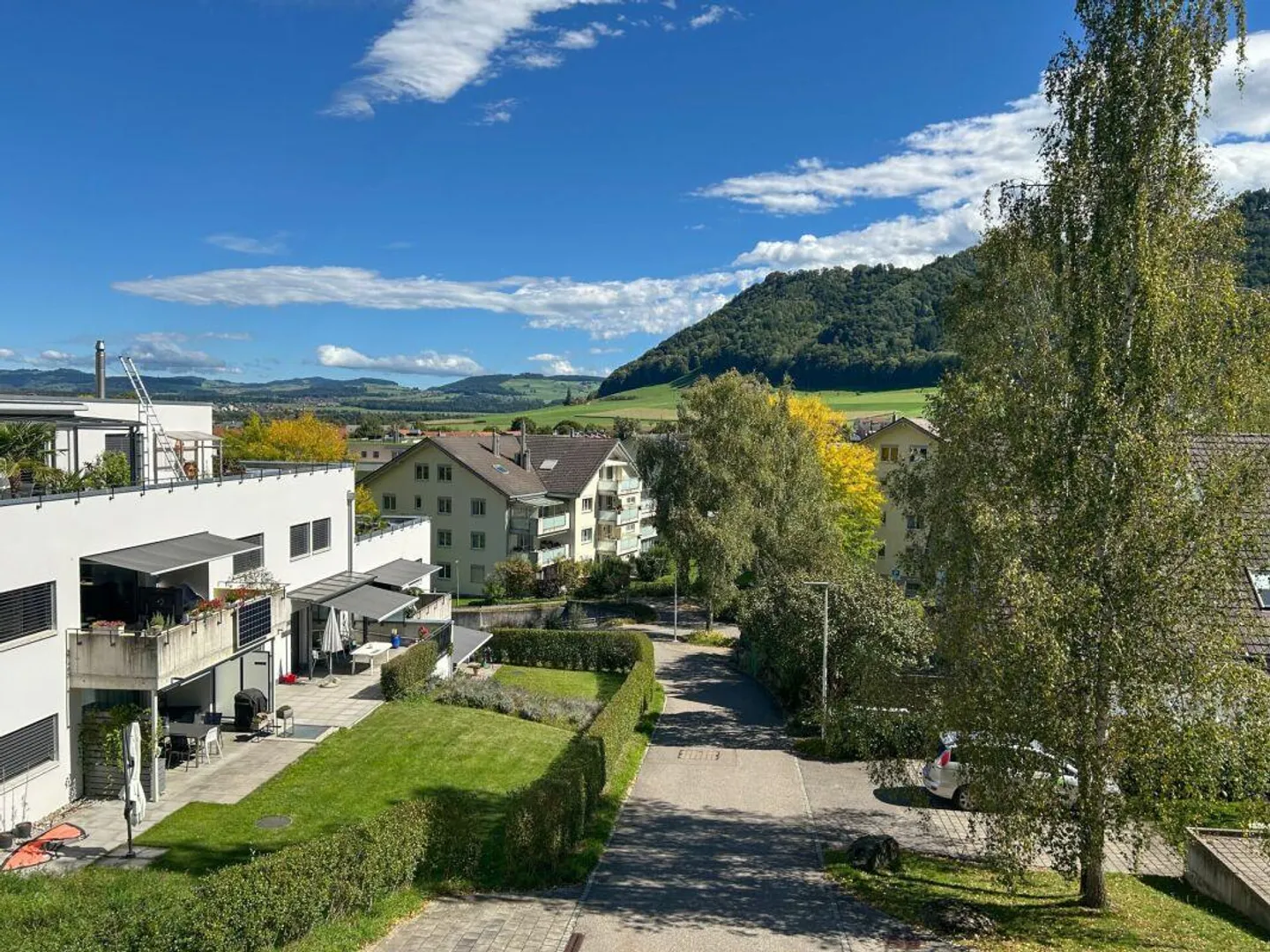 Well-maintained 4.5 room apartment with a wide view - Photo 9 of 12