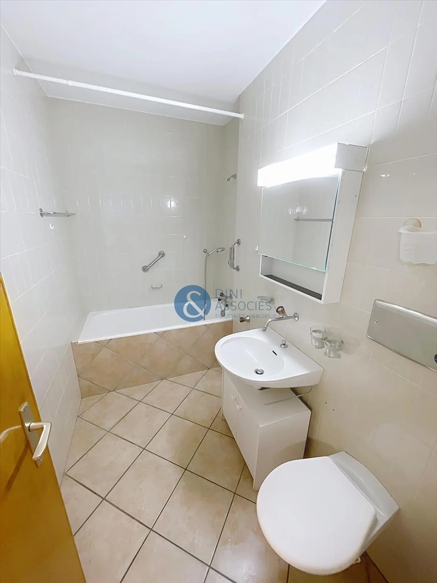 2,5-Zimmer-Wohnung - Foto 10 von 10