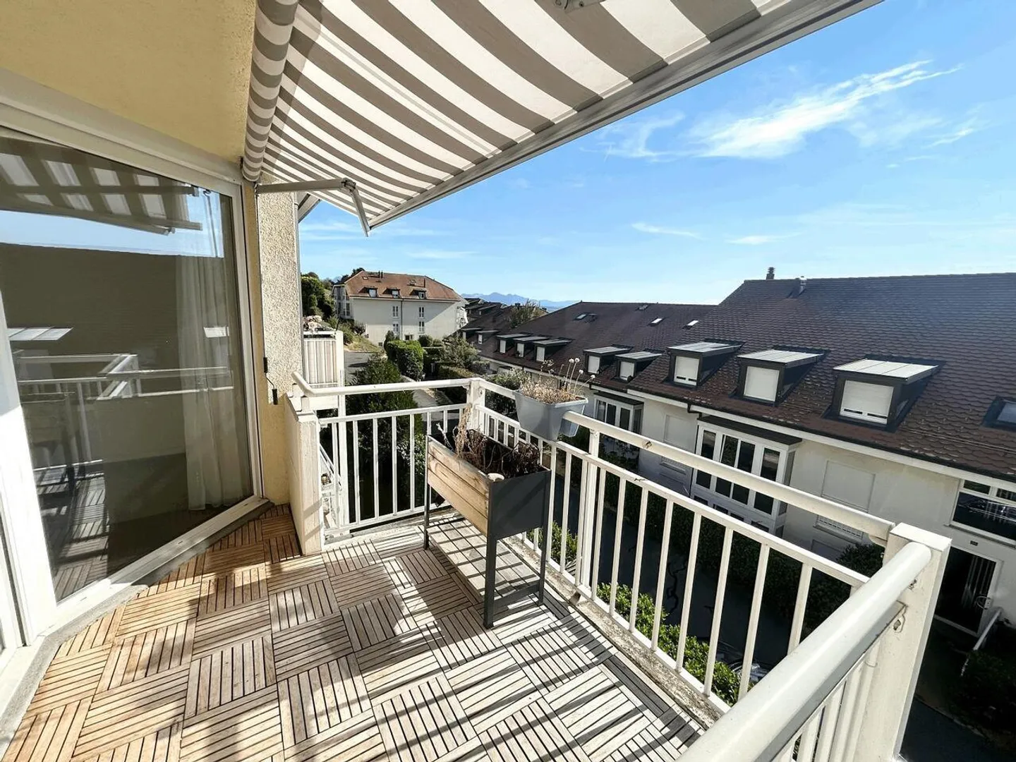Appartement Spacieux Près de Lausanne - Photo 2 sur 6