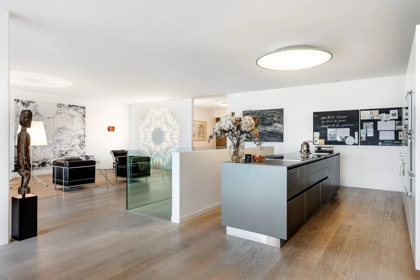 Magnificent high-end apartment in the heart of the village of Corsier - Photo 1 of 13