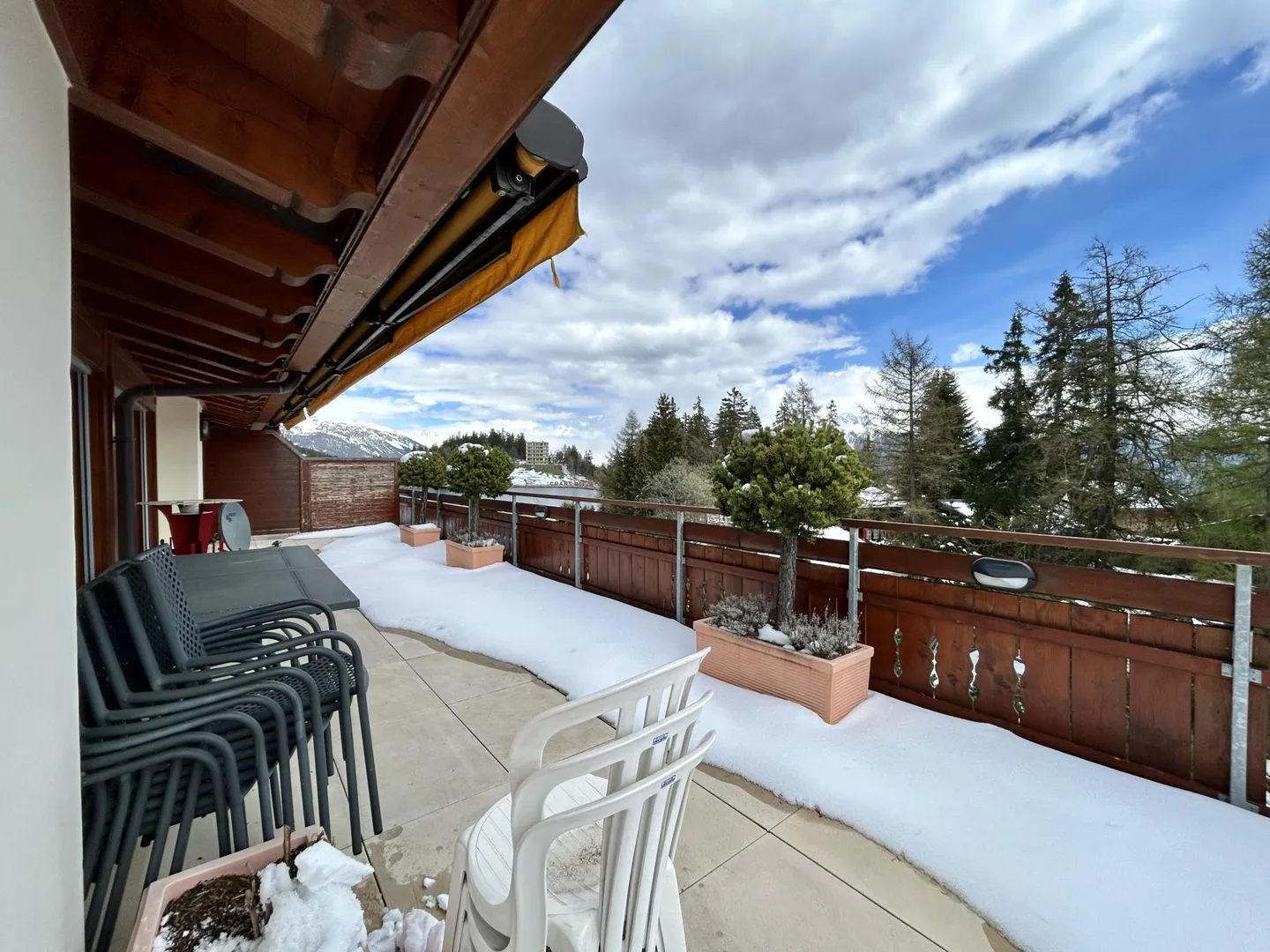 Raro: Elegante Attico-Duplex di alto livello nel cuore di Crans-Montana - Foto 26 di 33