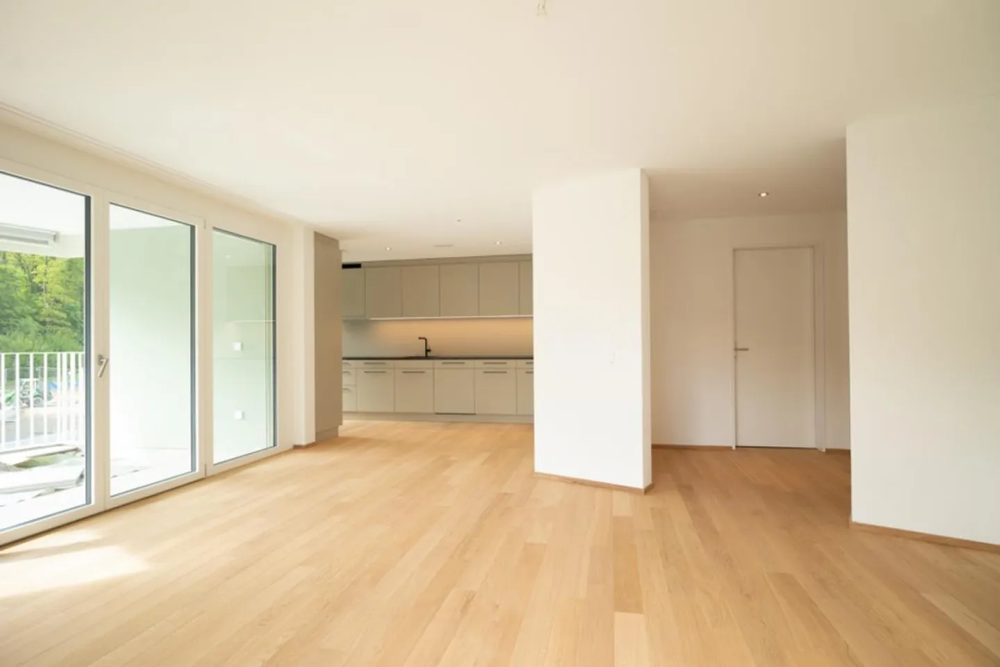 Family Apartment in Green Surroundings - Photo 3 of 8