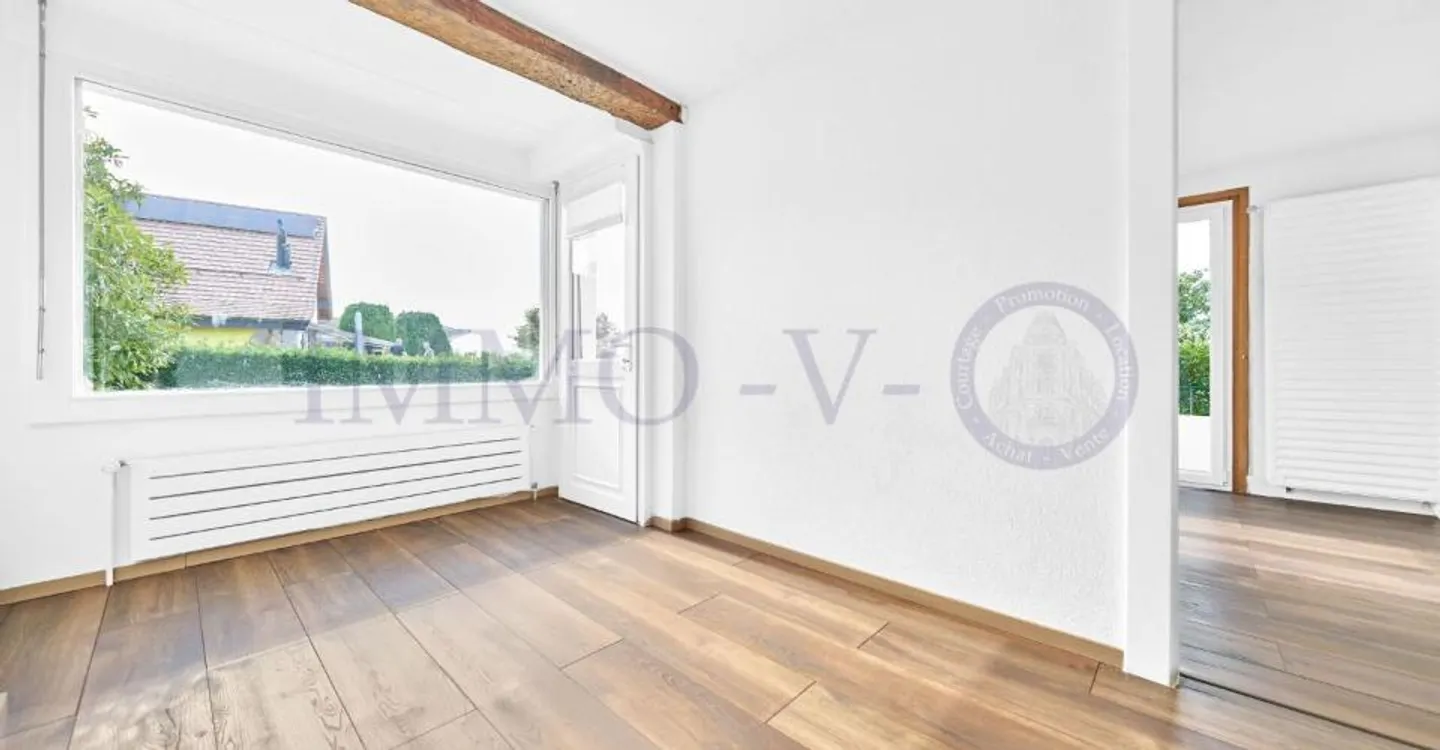 SPACIEUSE ET INDIVIDUELLE AVEC GRAND JARDIN - Foto 7 von 13