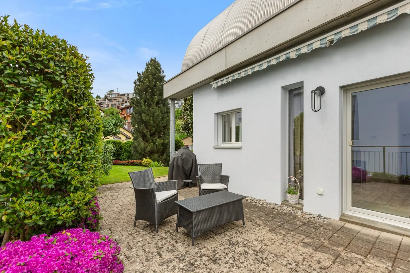 Modernes 4.5-Zimmer Doppeleinfamilienhaus mit See- und Bergsicht - Photo 7 sur 15