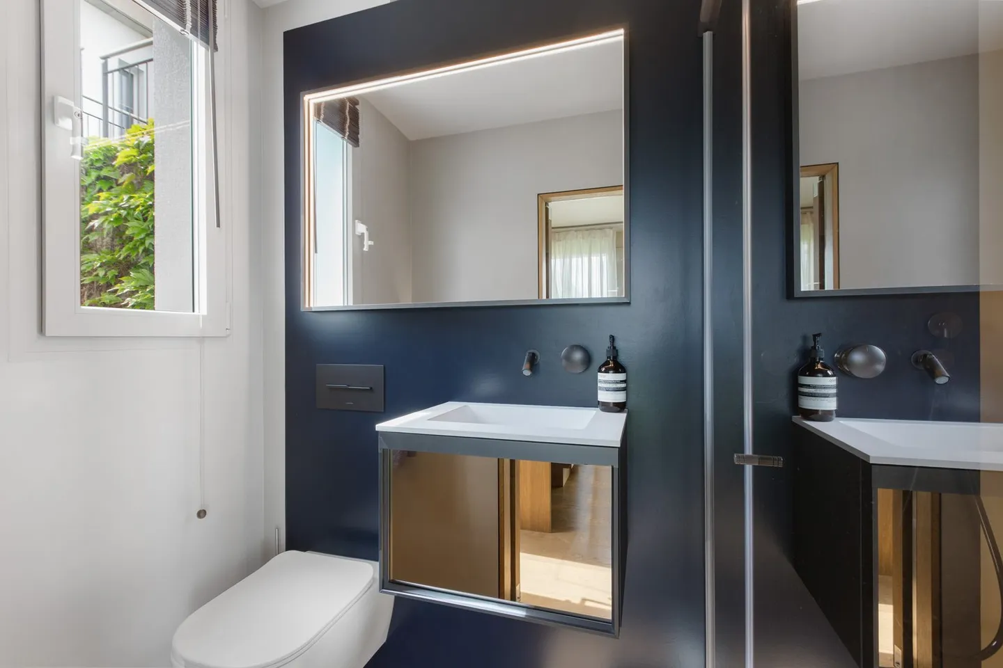 Modernes 4.5-Zimmer Doppeleinfamilienhaus mit See- und Bergsicht - Photo 8 sur 15