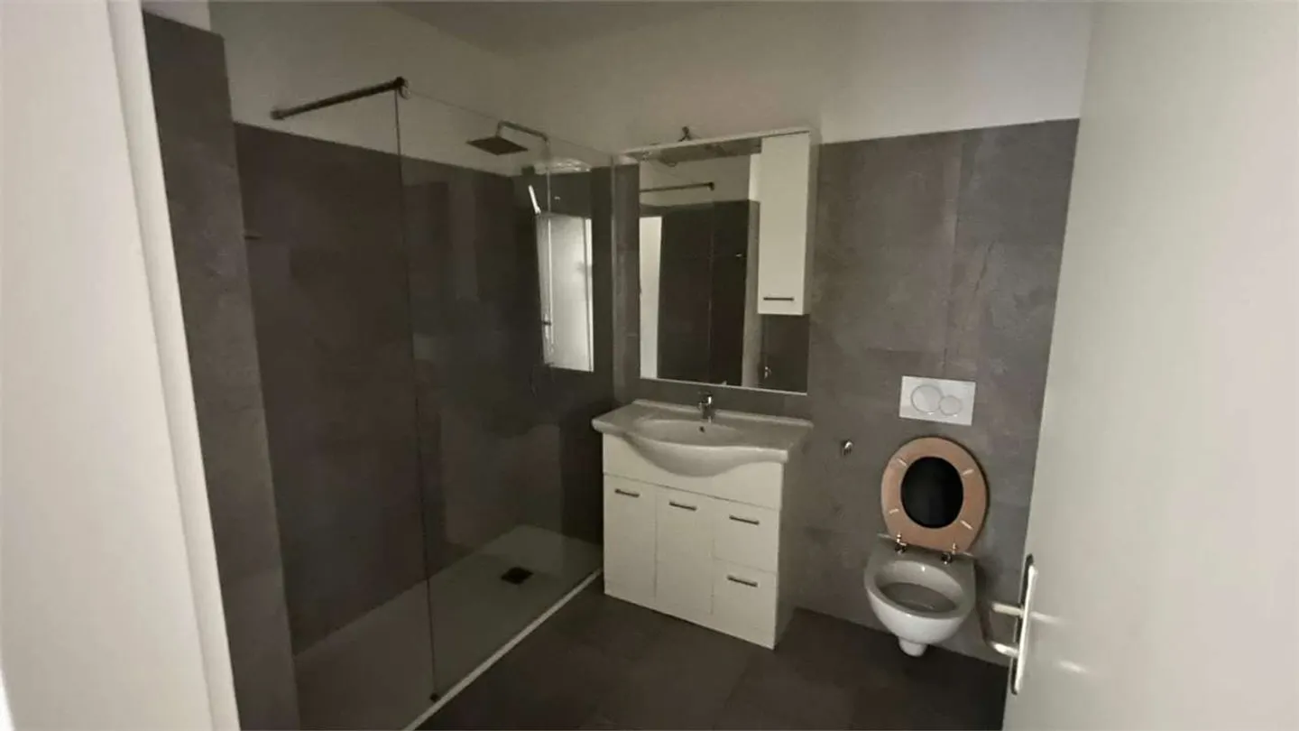 Appartamento spazioso 3,5 locali - Foto 6 di 7