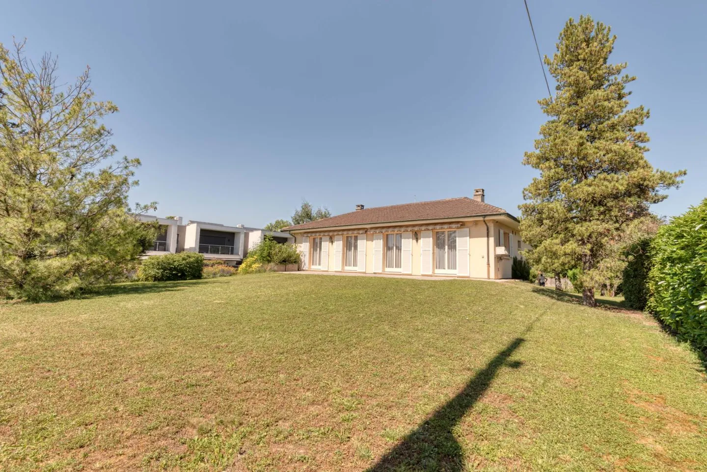 Casa 6 stanze - Foto 1 di 17