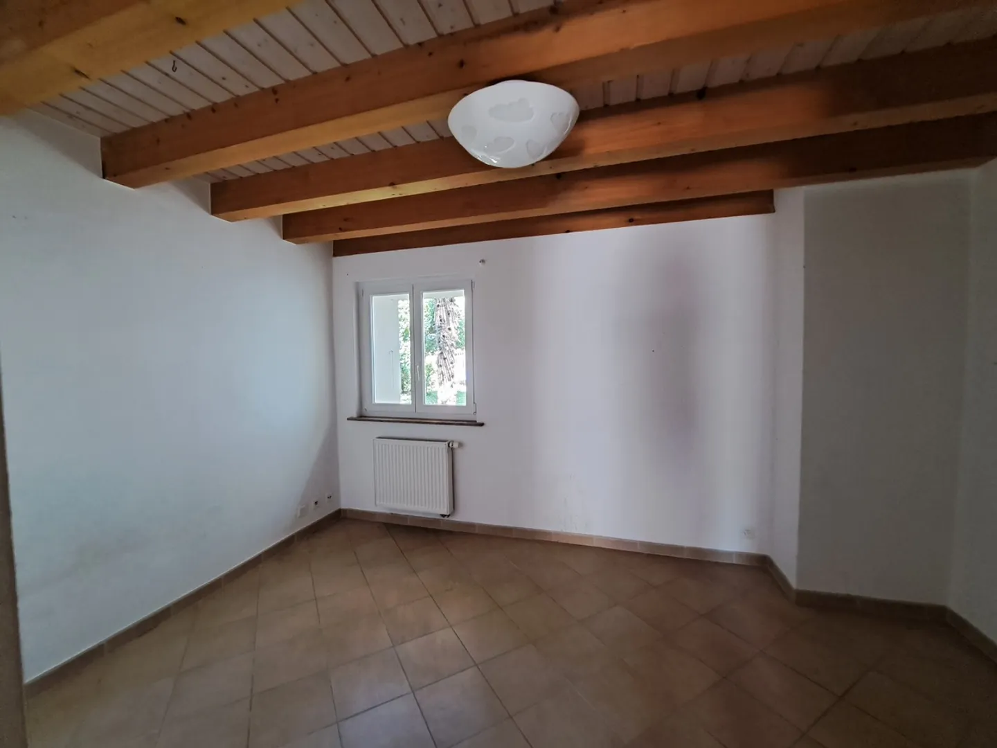 Stepped house for rent - Photo 8 of 13