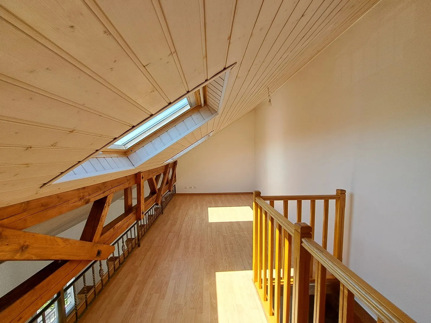 Stepped house for rent - Photo 12 of 13