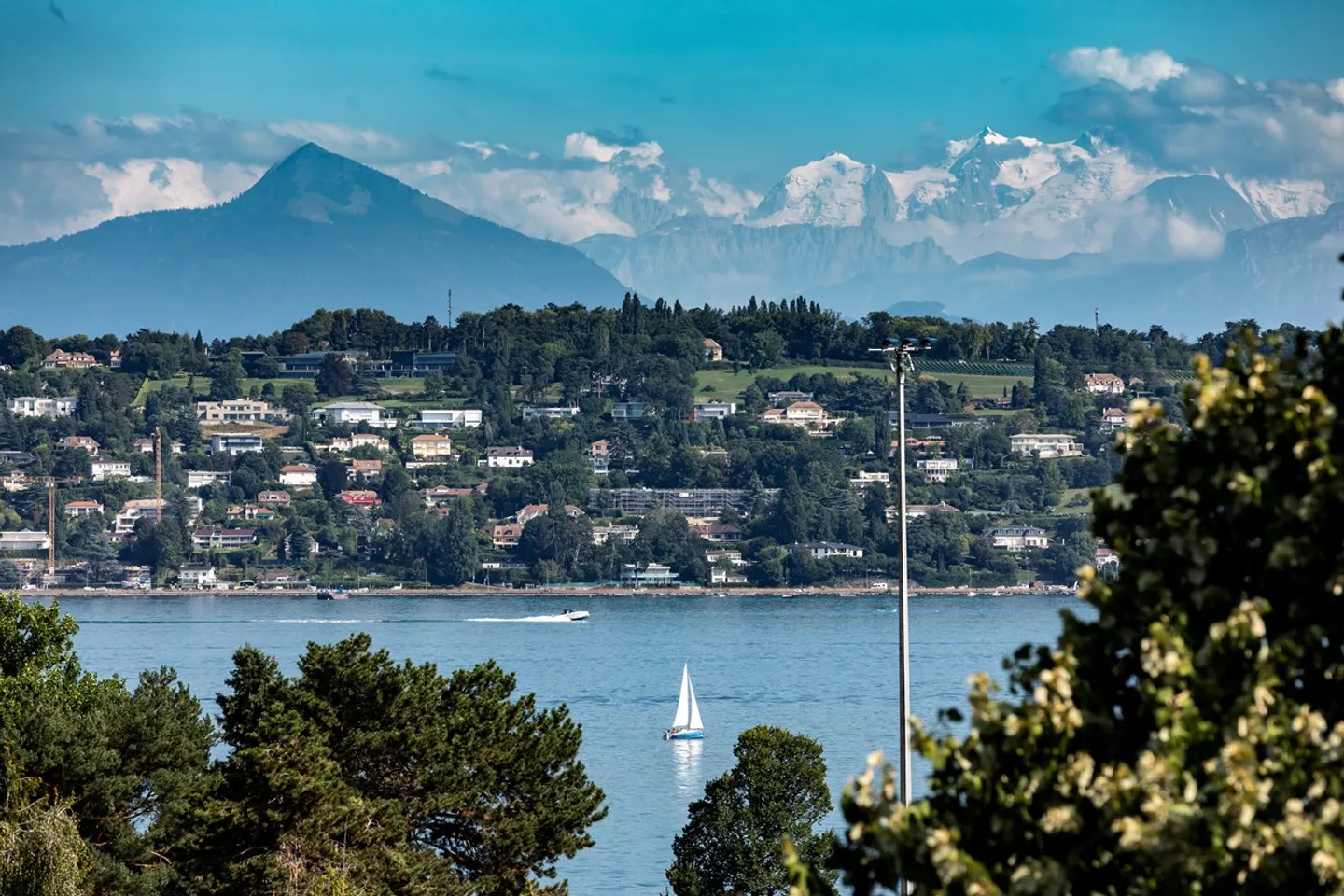 Nuovo appartamento di 5 locali con terrazza sul tetto - Foto 4 di 8