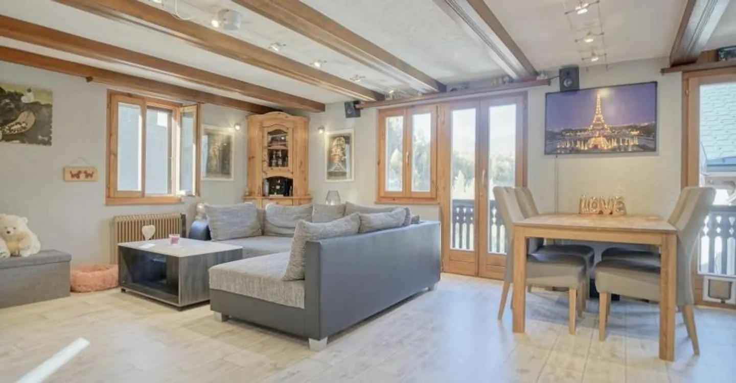 Una mezza casa di paese con 5,5 stanze a Nendaz - Foto 2 di 10