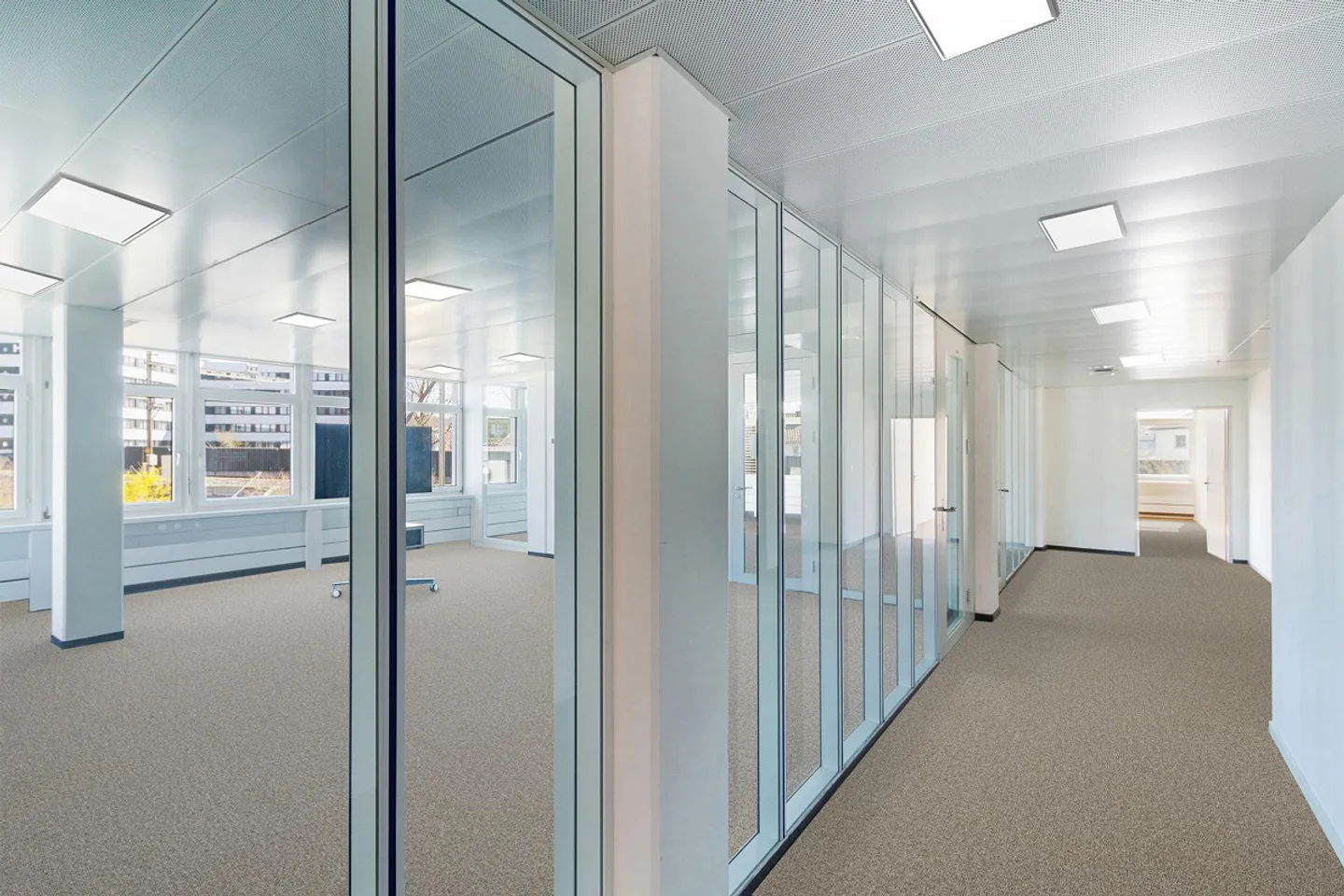 Espace de bureau agrandi avec une flexibilité maximale et une infrastructure attrayante... - Photo 11 sur 13
