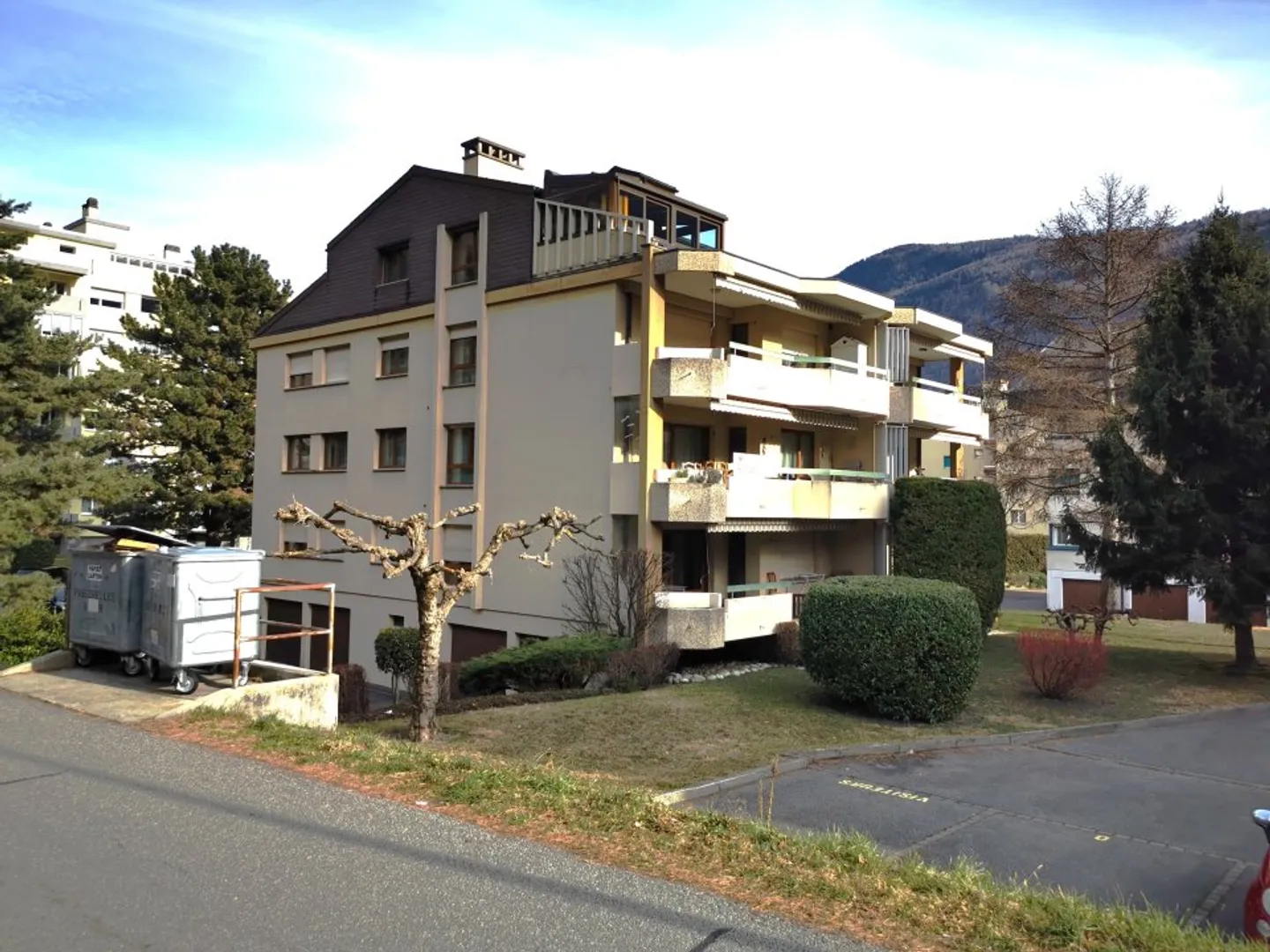 Appartamento 4.5 stanze - Foto 1 di 9