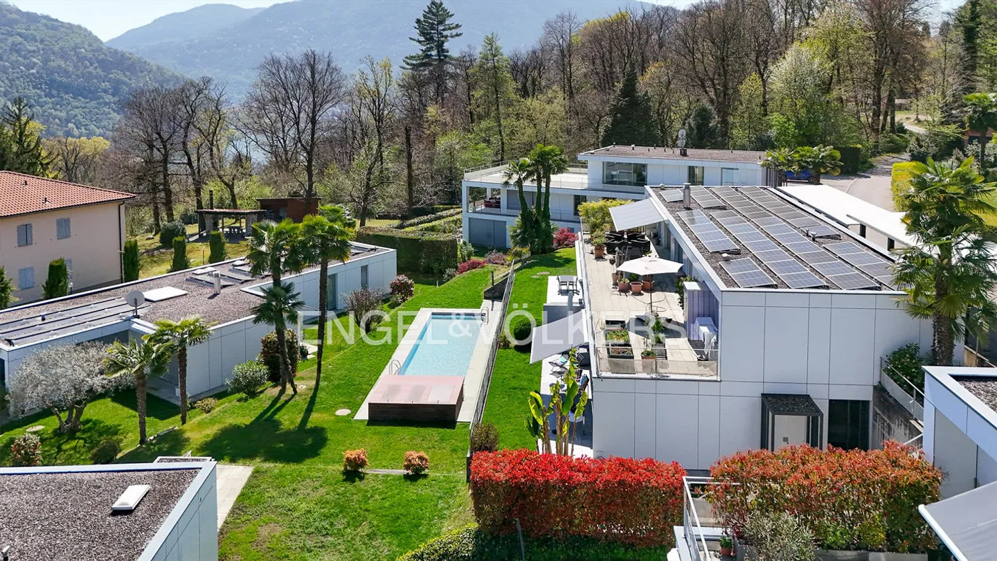 Elegantes modernes Appartement mit Panoramablick - Foto 16 di 19