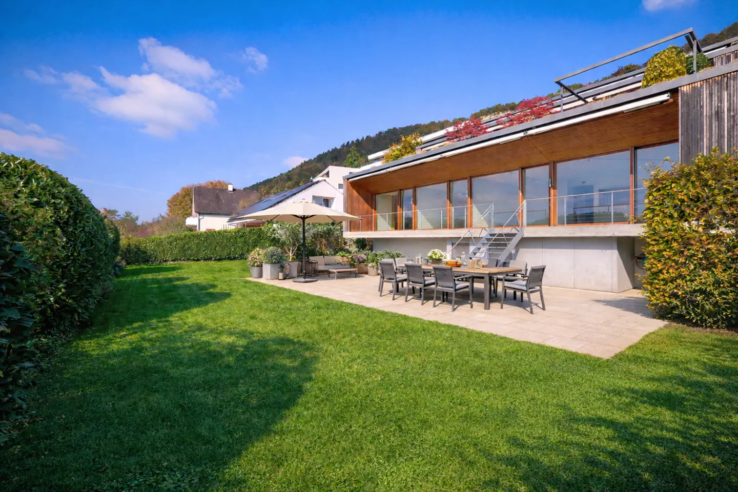 Vivere esclusivo in una posizione soleggiata - Foto 9 di 12