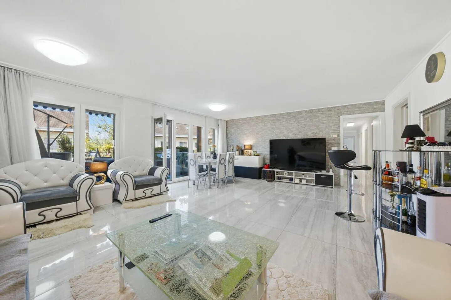 Luxuswohnung mit Seeblick - Foto 4 von 13