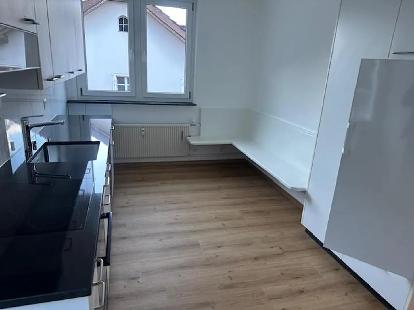 Appartamento d'epoca di 4 stanze al 3° piano / senza ascensore - Foto 6 di 15