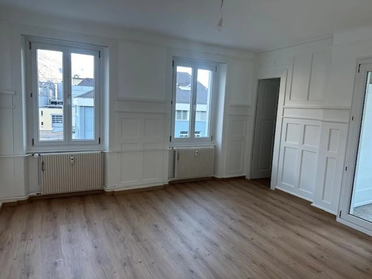 Appartamento d'epoca di 4 stanze al 3° piano / senza ascensore - Foto 8 di 15