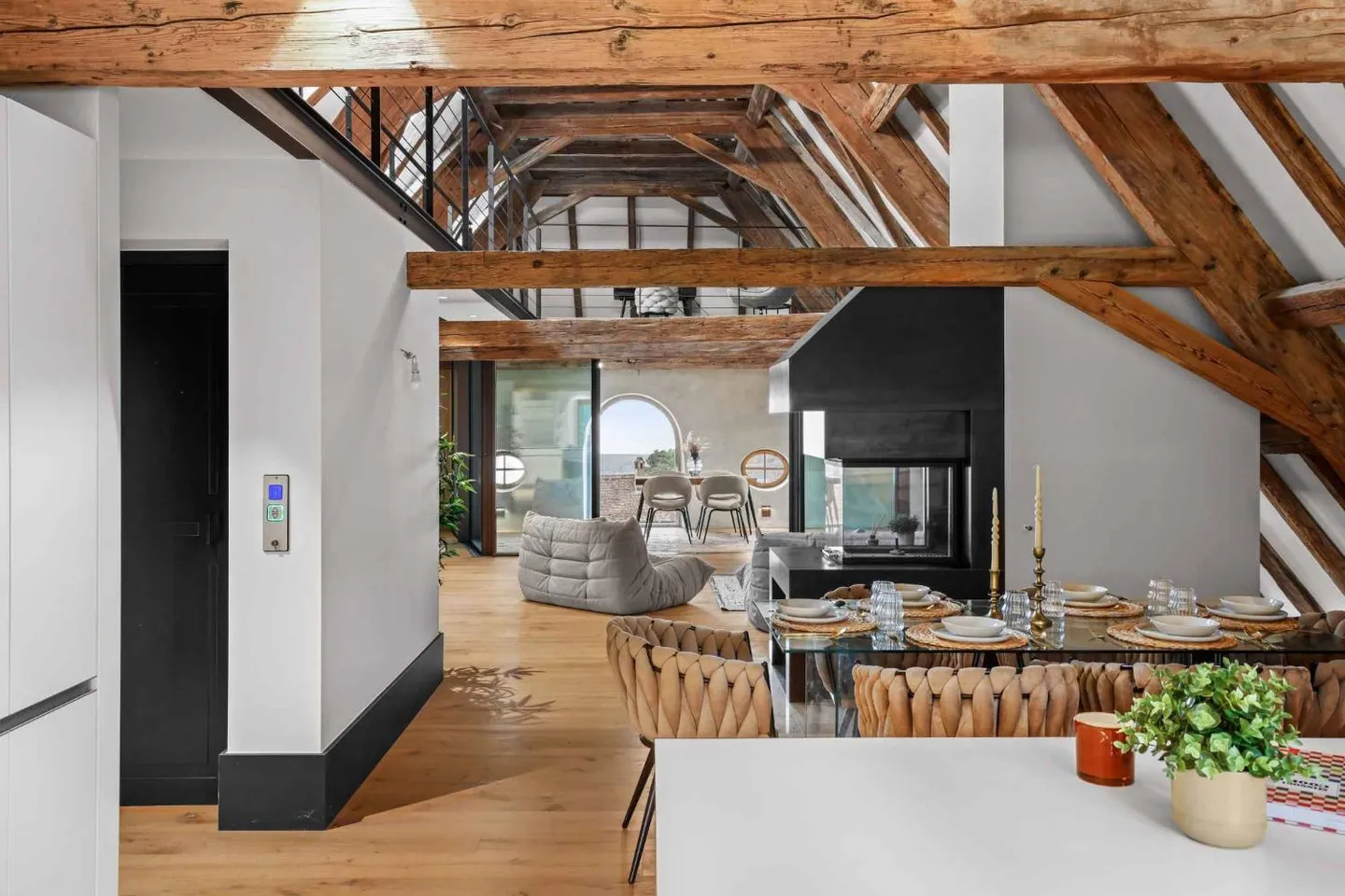 Exceptional penthouse with stunning views of Lake Geneva - Photo 11 of 13