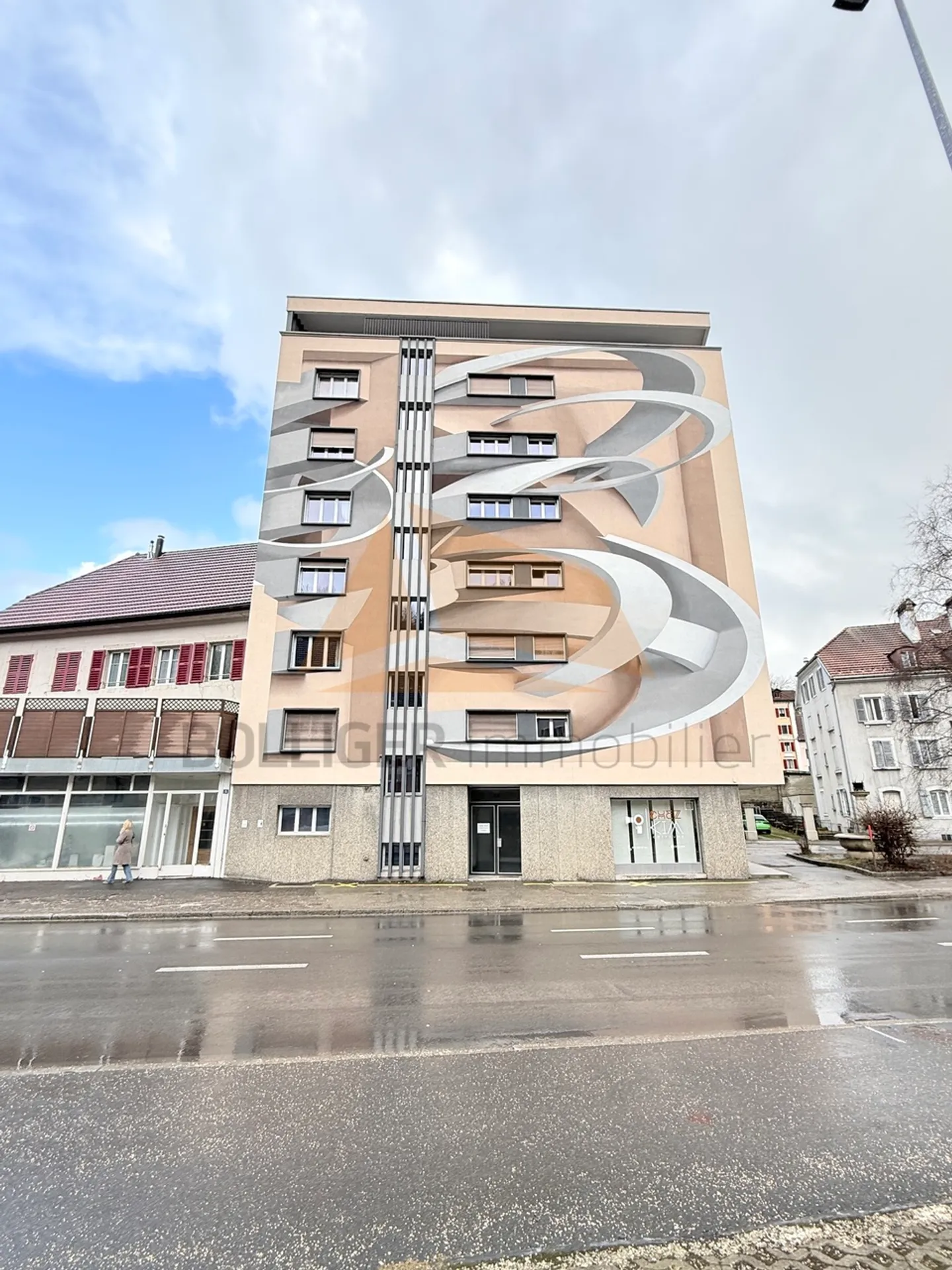 À vendre bâtiment à usage mixte - Photo 1 sur 11