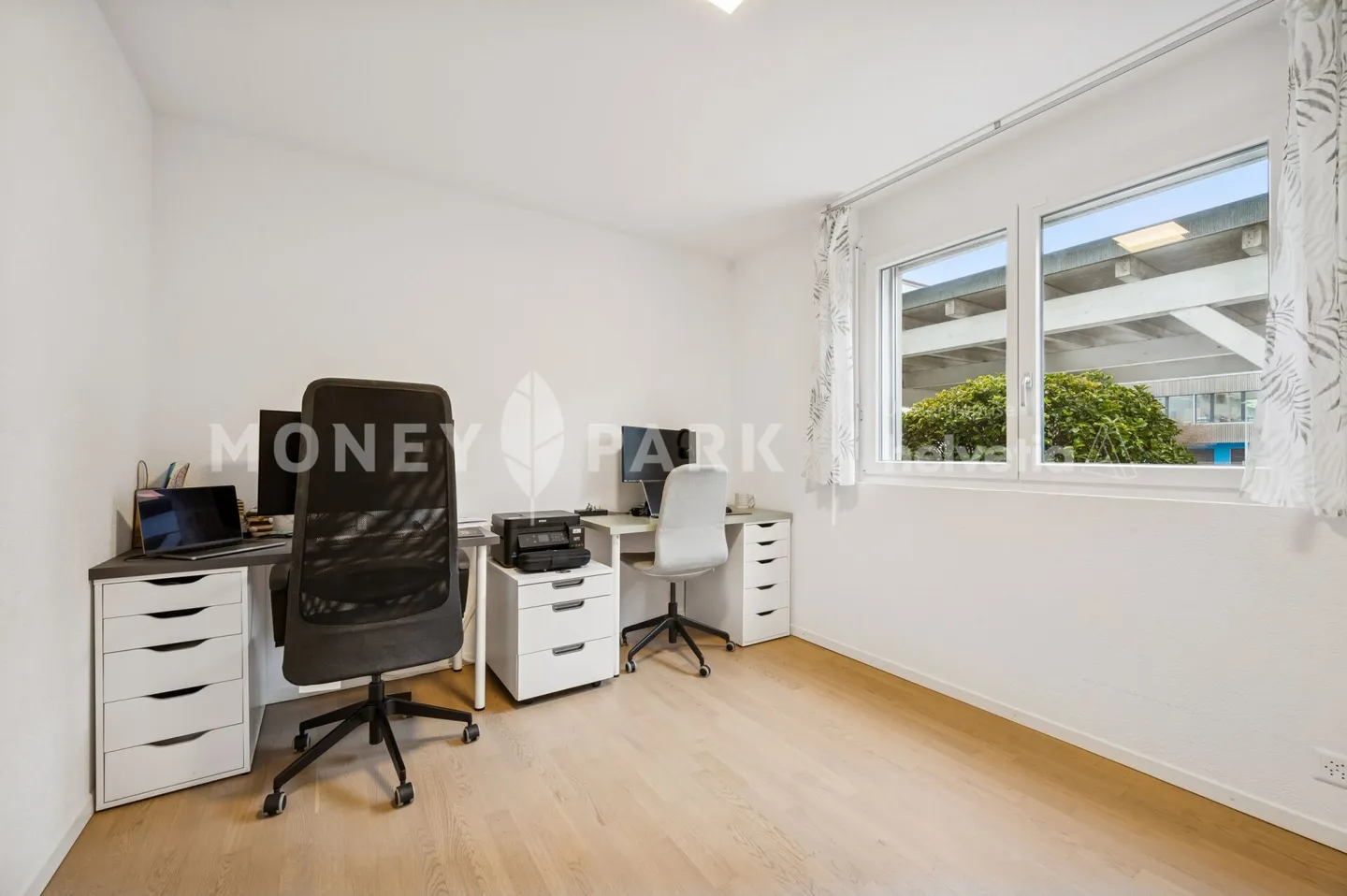 4.5-room apartment with garden - Photo 8 of 12