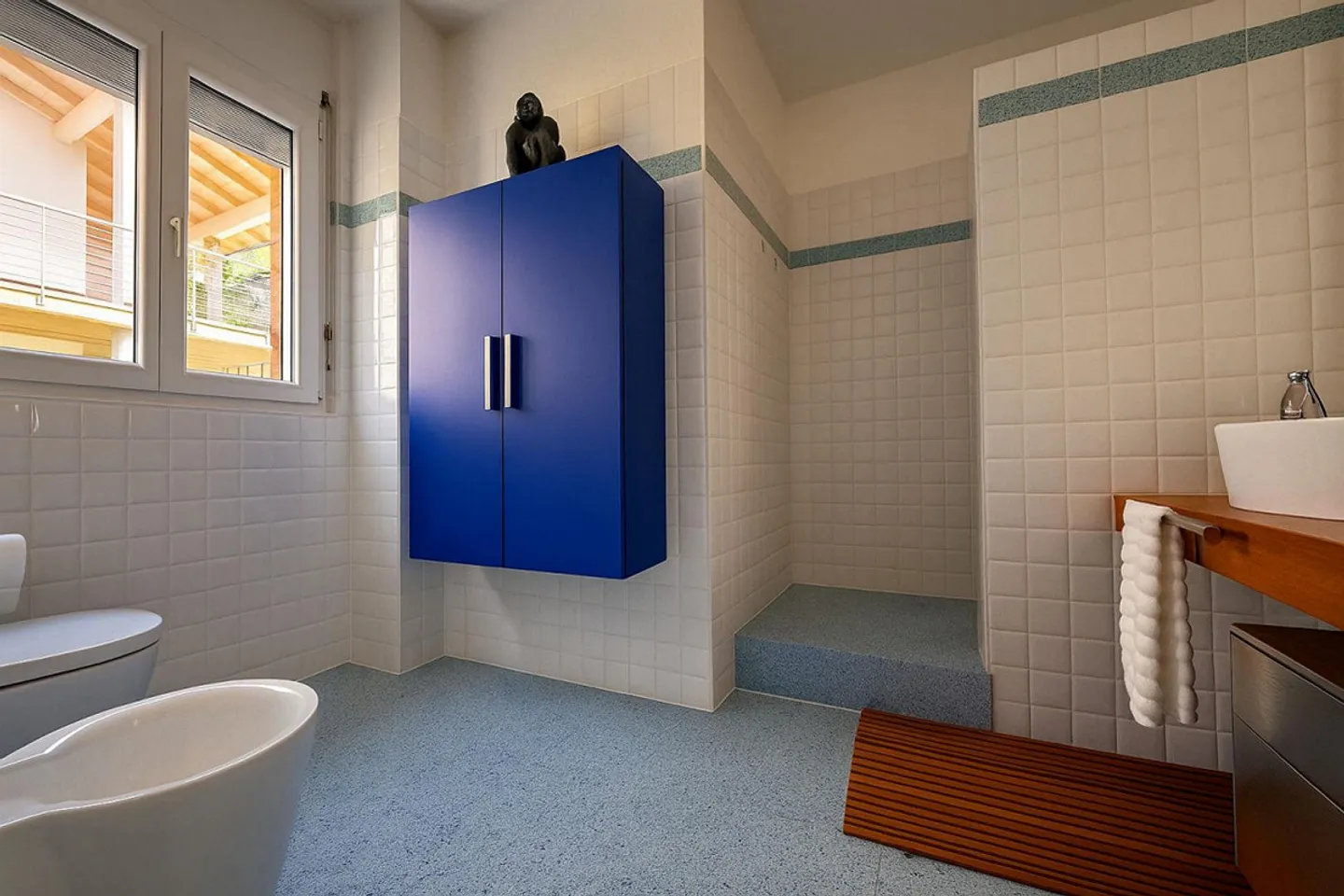 STABIO | VILLA IN PERFEKTEM ZUSTAND MIT PRIVATGARTEN - Foto 12 von 13