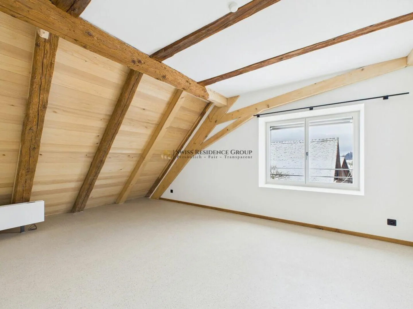 A Home with History and Future - Light and Quiet in Oetwil on the Limmat - Photo 5 of 17