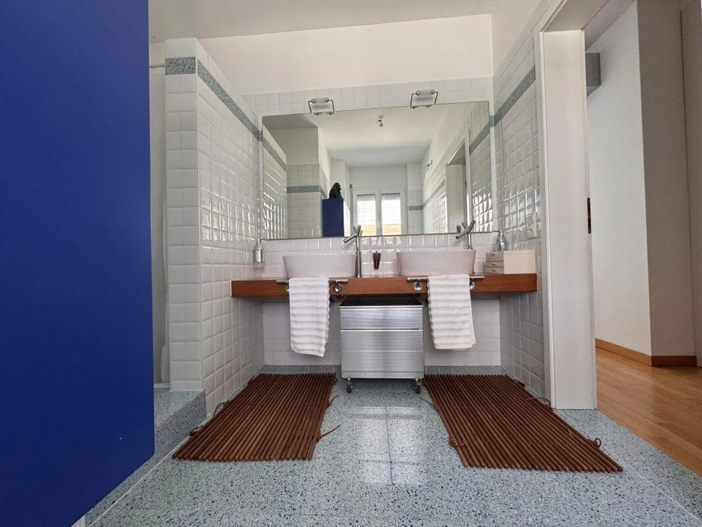 STABIO | VILLA IN PERFEKTEM ZUSTAND MIT PRIVATGARTEN - Foto 13 von 13