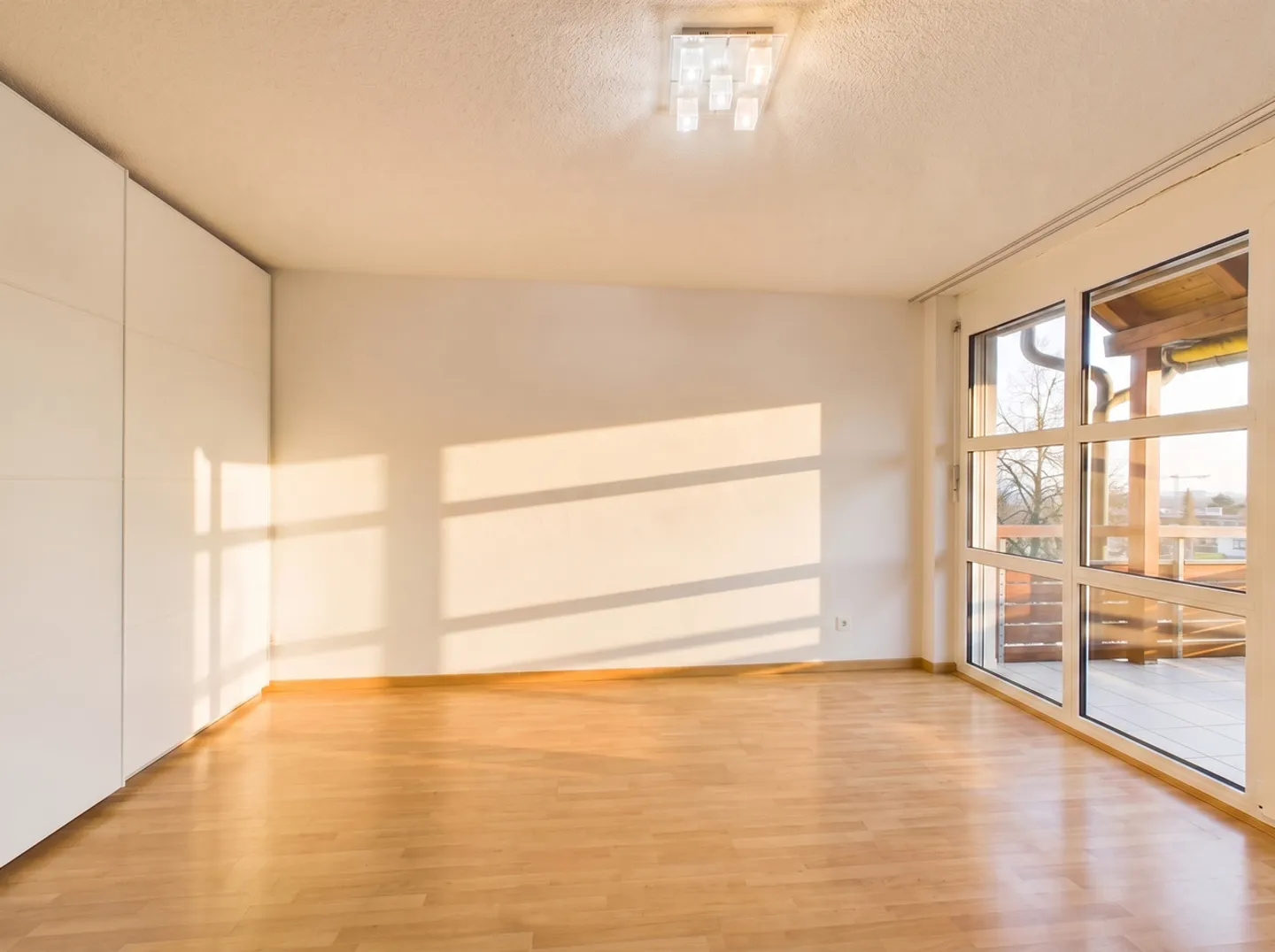 Sonnige Familienwohnung mit 2 Balkonen in Affoltern am Albis - Foto 7 di 12