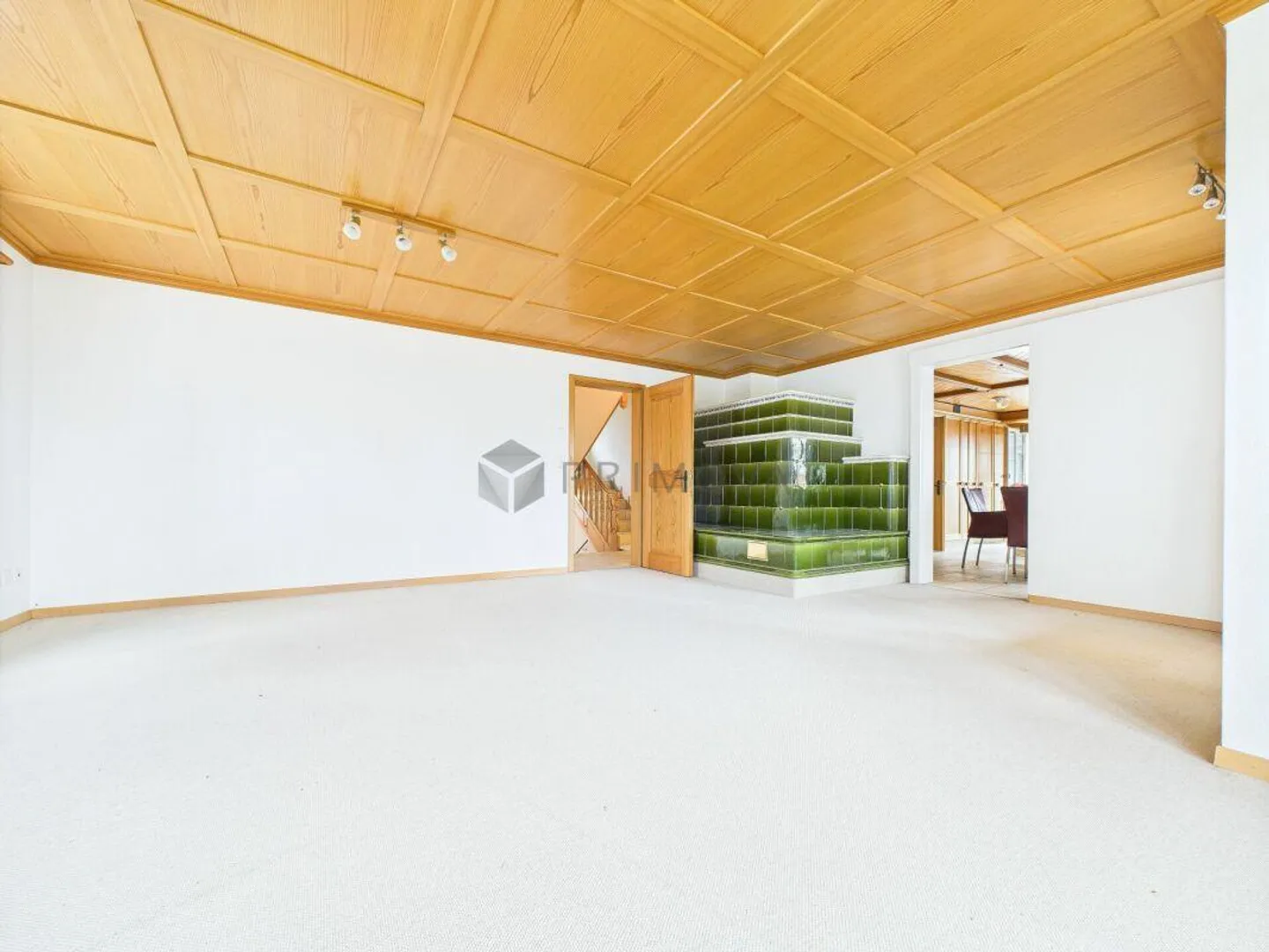Con vista sull'Eiger, Mönch e Jungfrau: 275 m² di spazio per vivere, praticare e lavorare - tutto insieme. - Foto 3 di 18