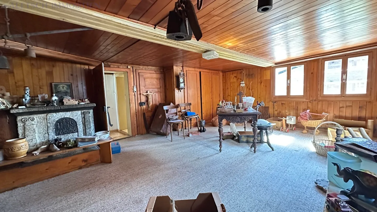 Casa multifamiliare rustica con annessi e dintorni a Mühlebach - Foto 21 di 30