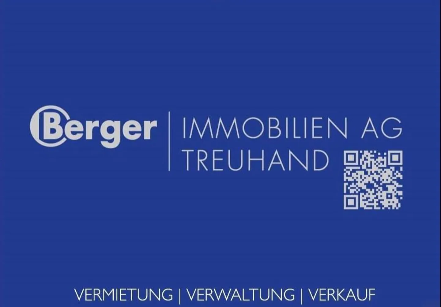 Beautiful apartment in a quiet neighborhood - Photo 2 of 10