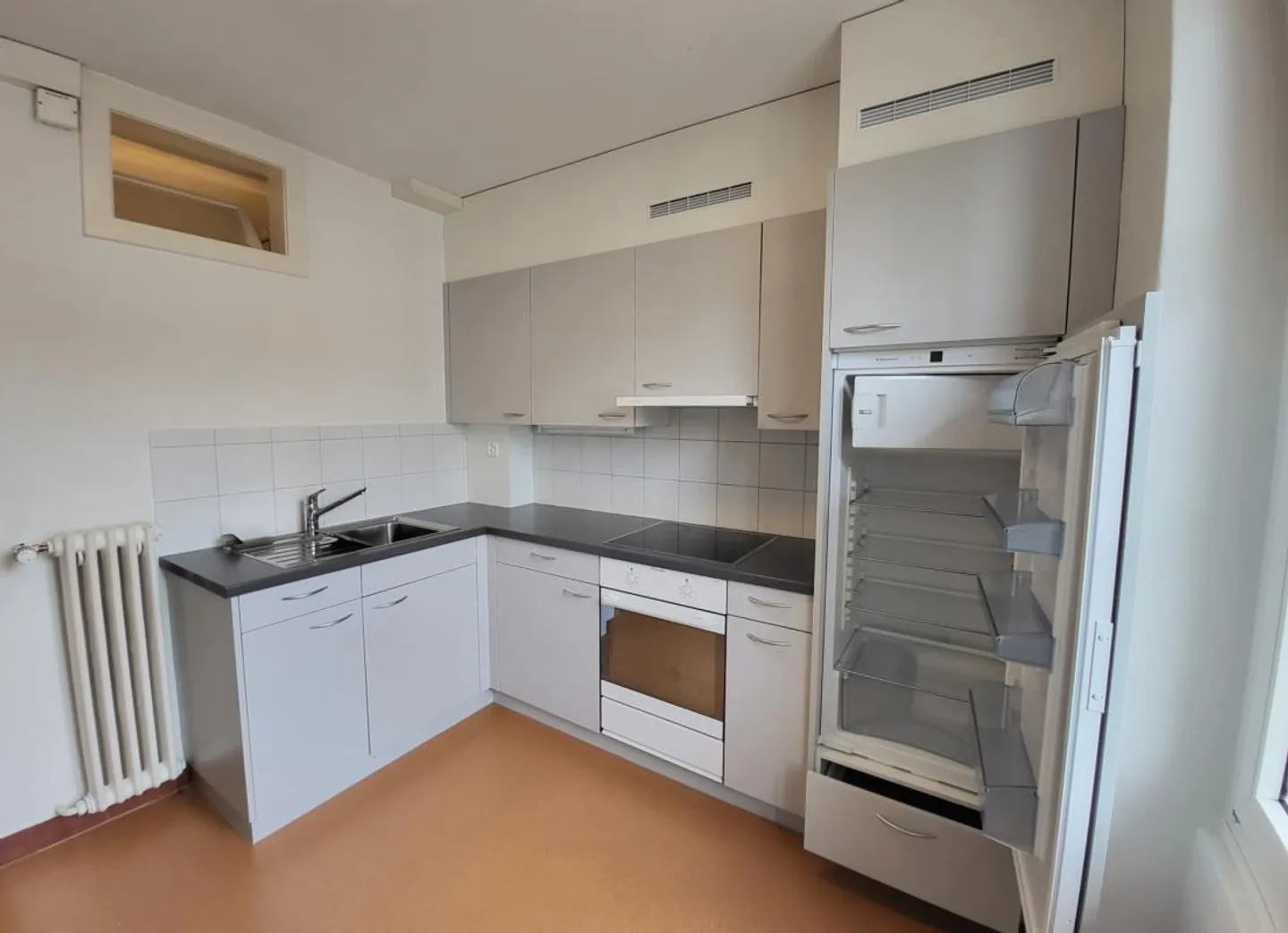 Geräumige 3-Zimmer-Wohnung in Brugg - Foto 2 von 7
